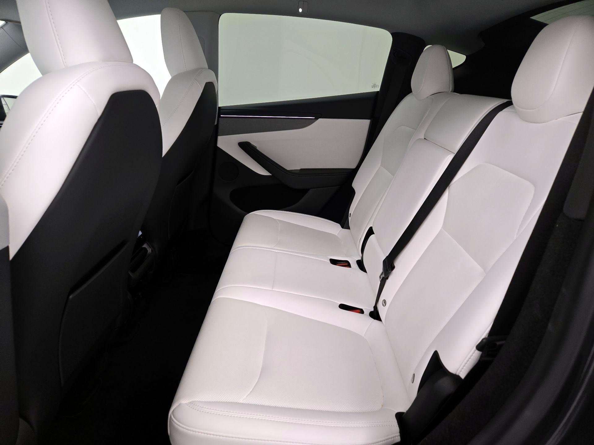 Thumbnail: 2026 Tesla Model Y - 20