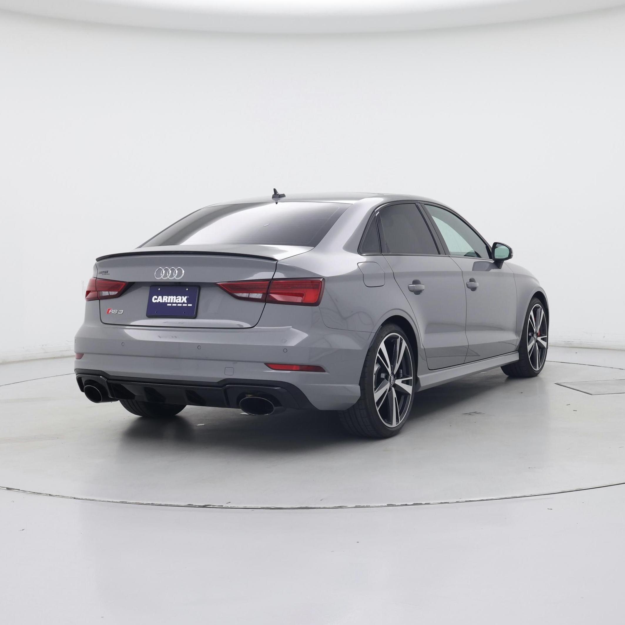 Thumbnail: 2019 Audi RS 3 - 8