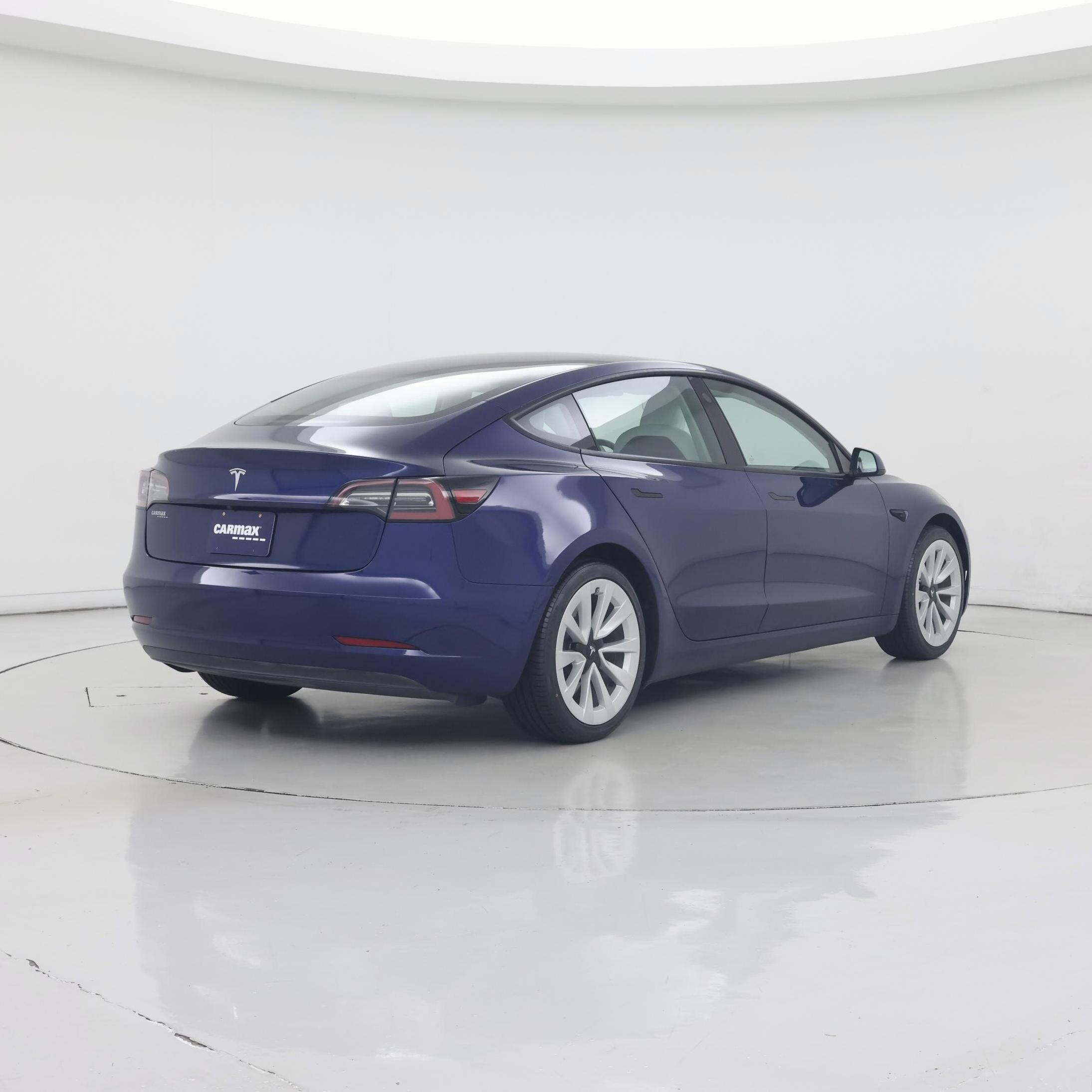 Thumbnail: 2021 Tesla Model 3 - 8