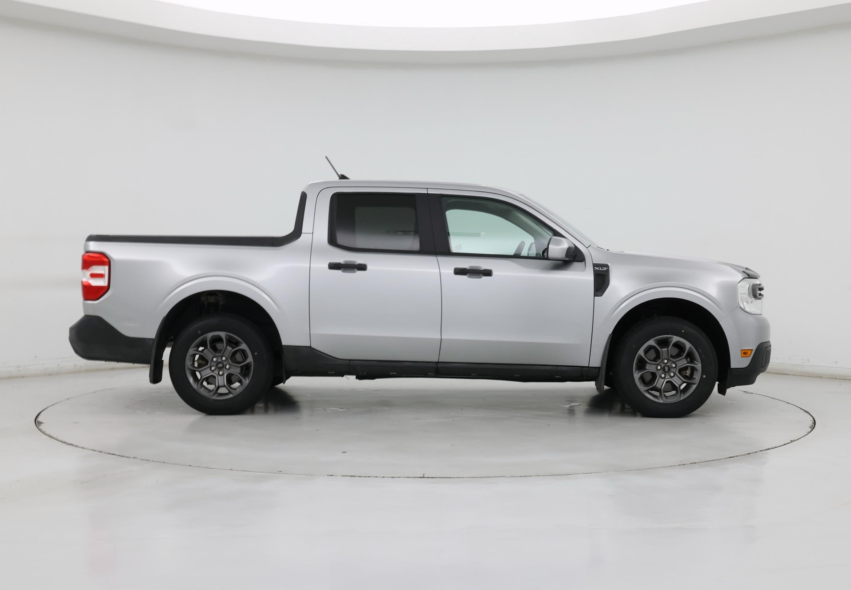 Thumbnail: 2022 Ford Maverick - 7