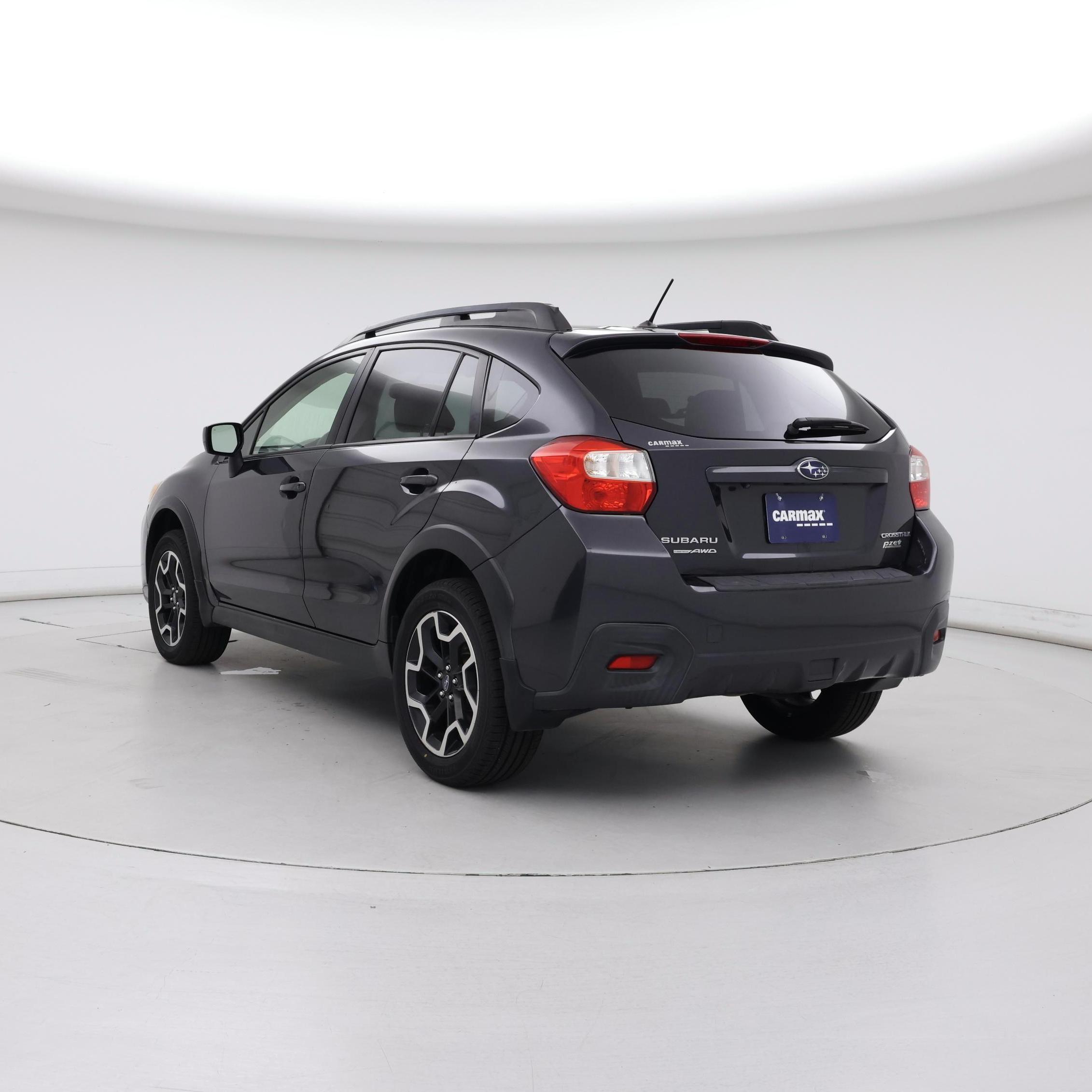 Thumbnail: 2016 Subaru XV Crosstrek - 2
