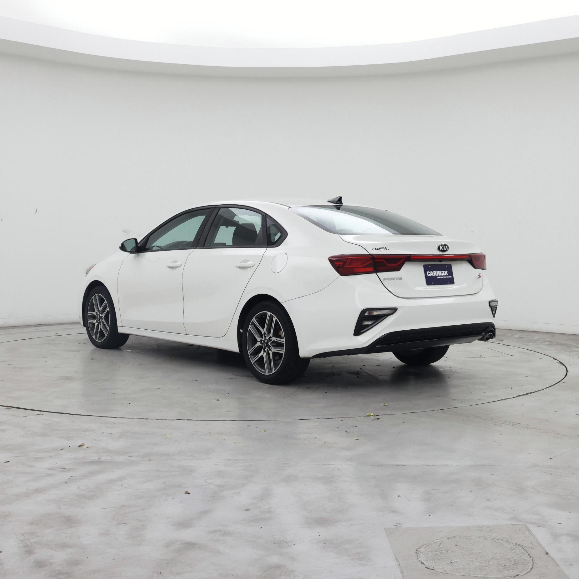 Thumbnail: 2019 Kia Forte - 2