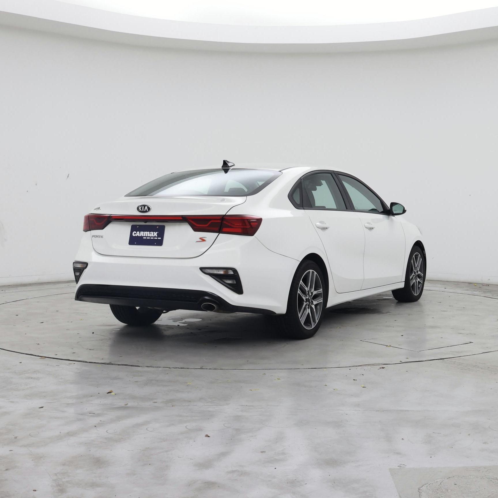 Thumbnail: 2019 Kia Forte - 8