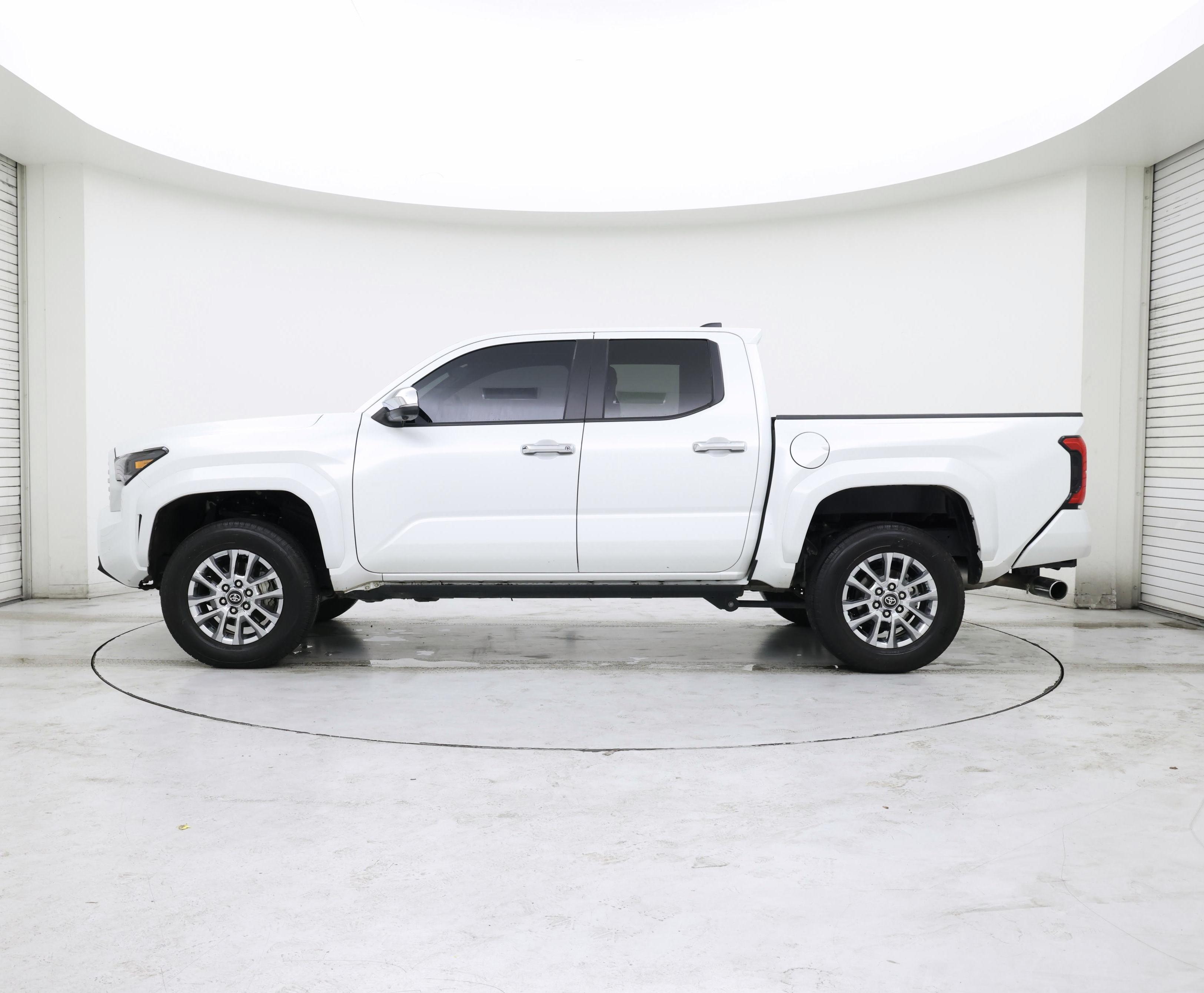 Thumbnail: 2024 Toyota Tacoma - 3