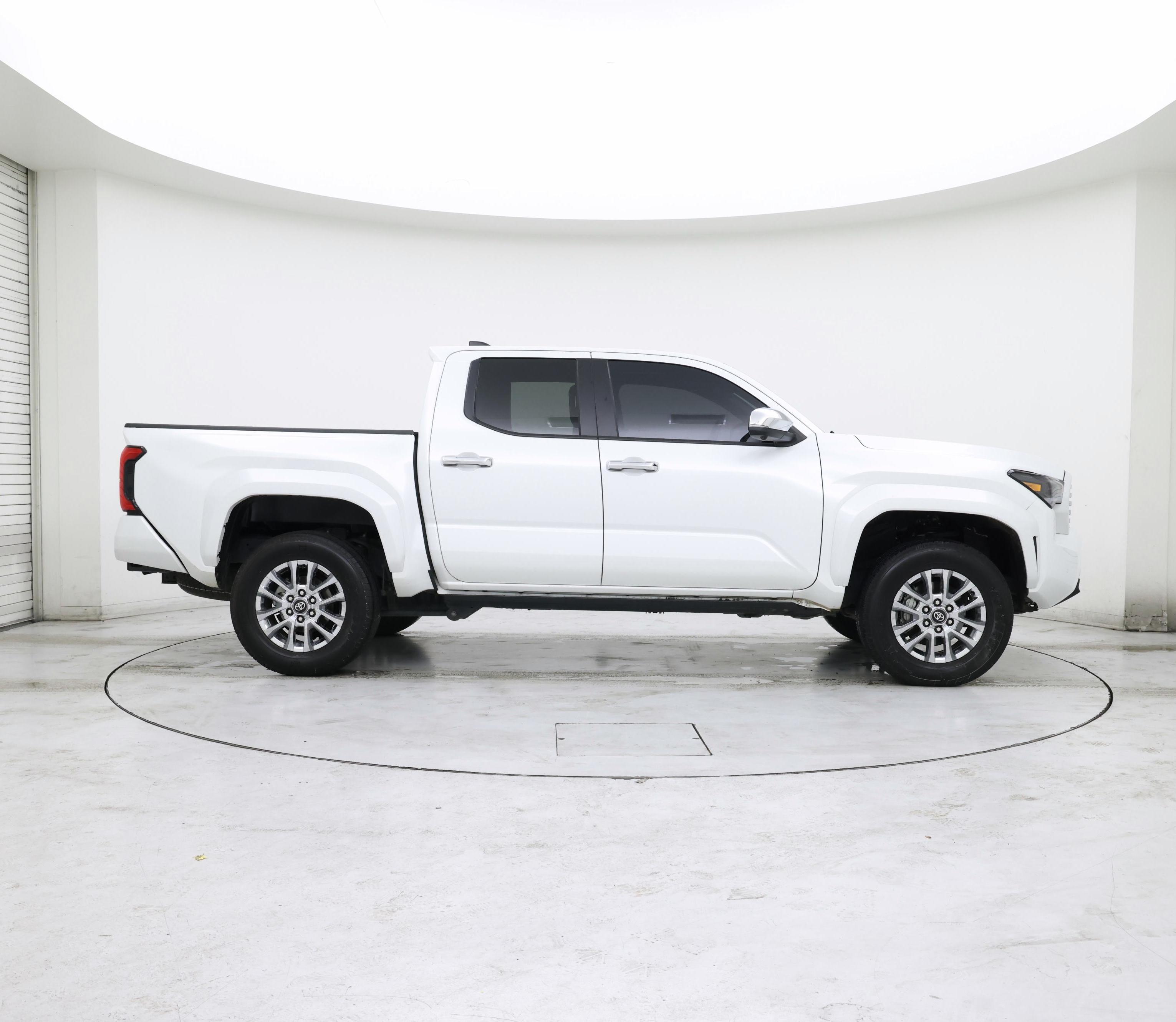 Thumbnail: 2024 Toyota Tacoma - 7