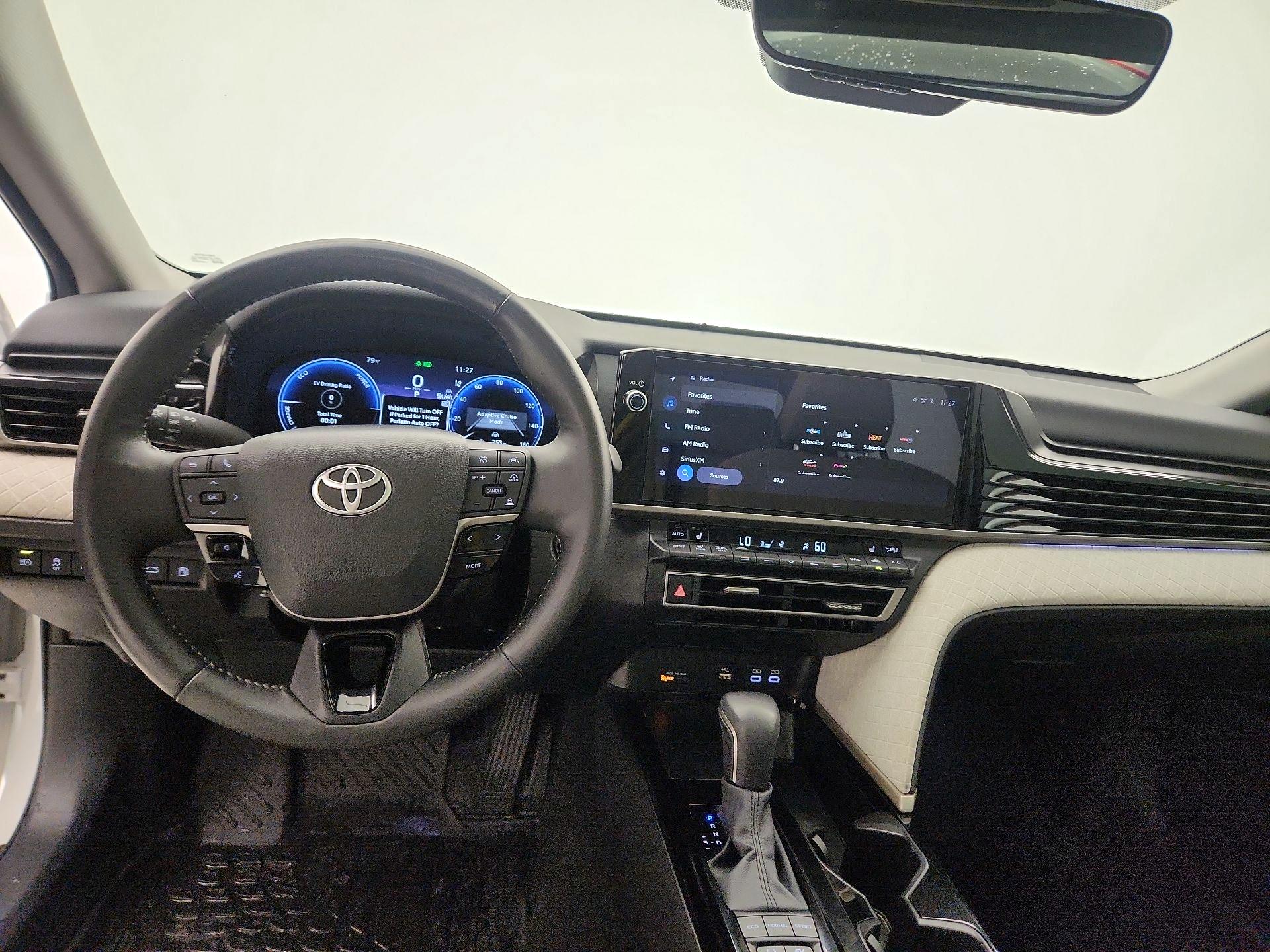 Thumbnail: 2025 Toyota Camry - 9