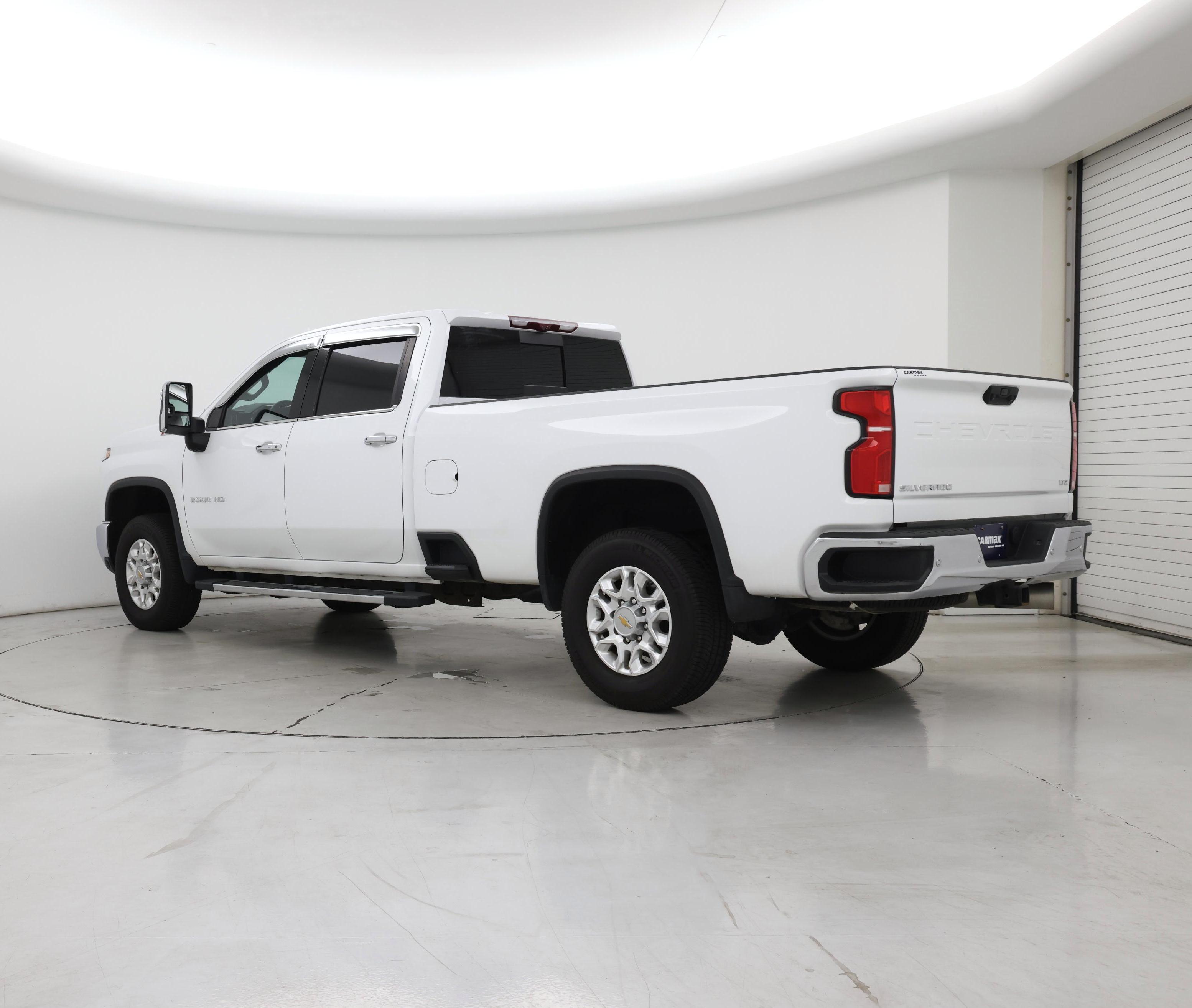 Thumbnail: 2024 Chevrolet Silverado 3500 - 2