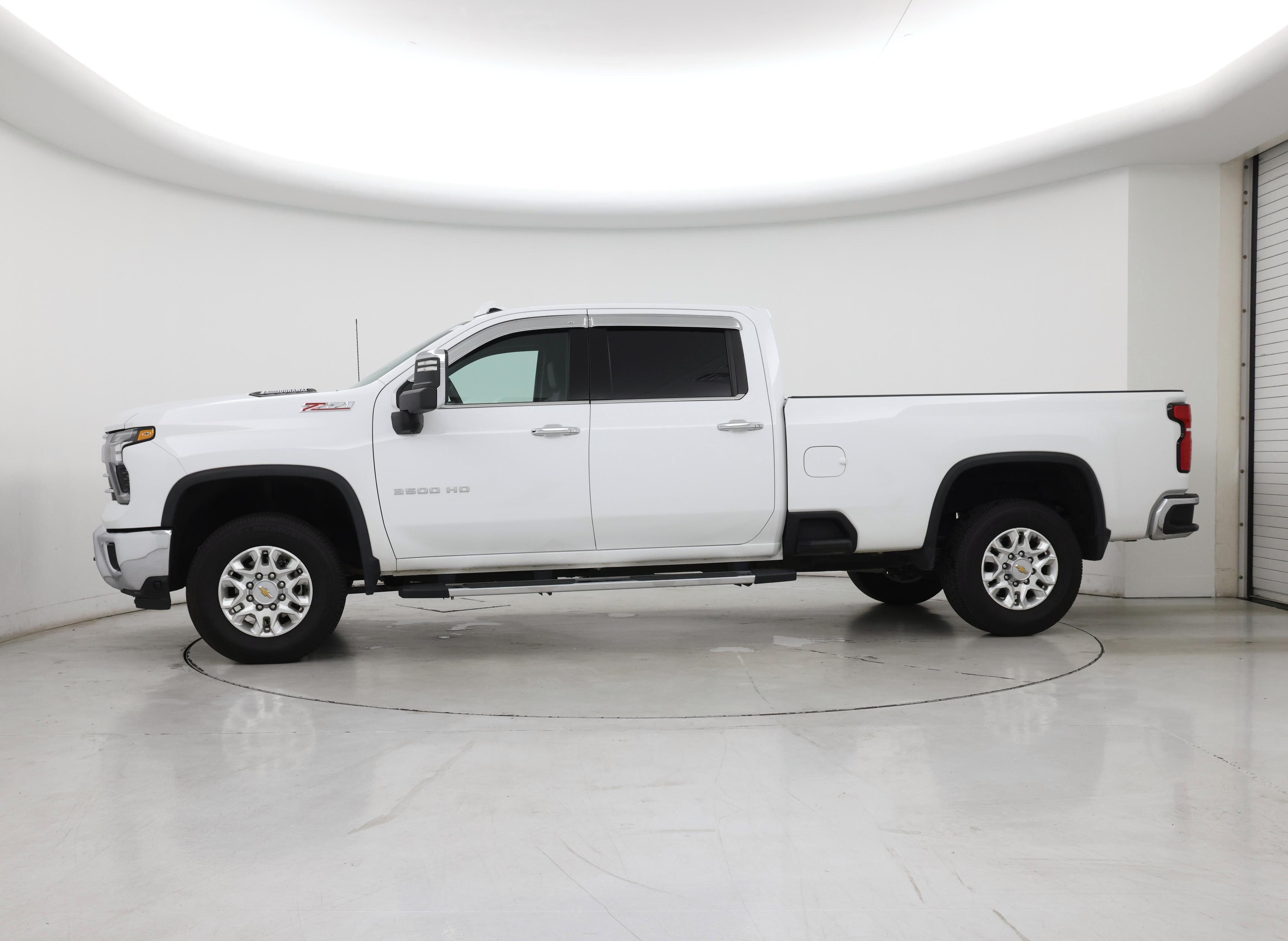 Thumbnail: 2024 Chevrolet Silverado 3500 - 3