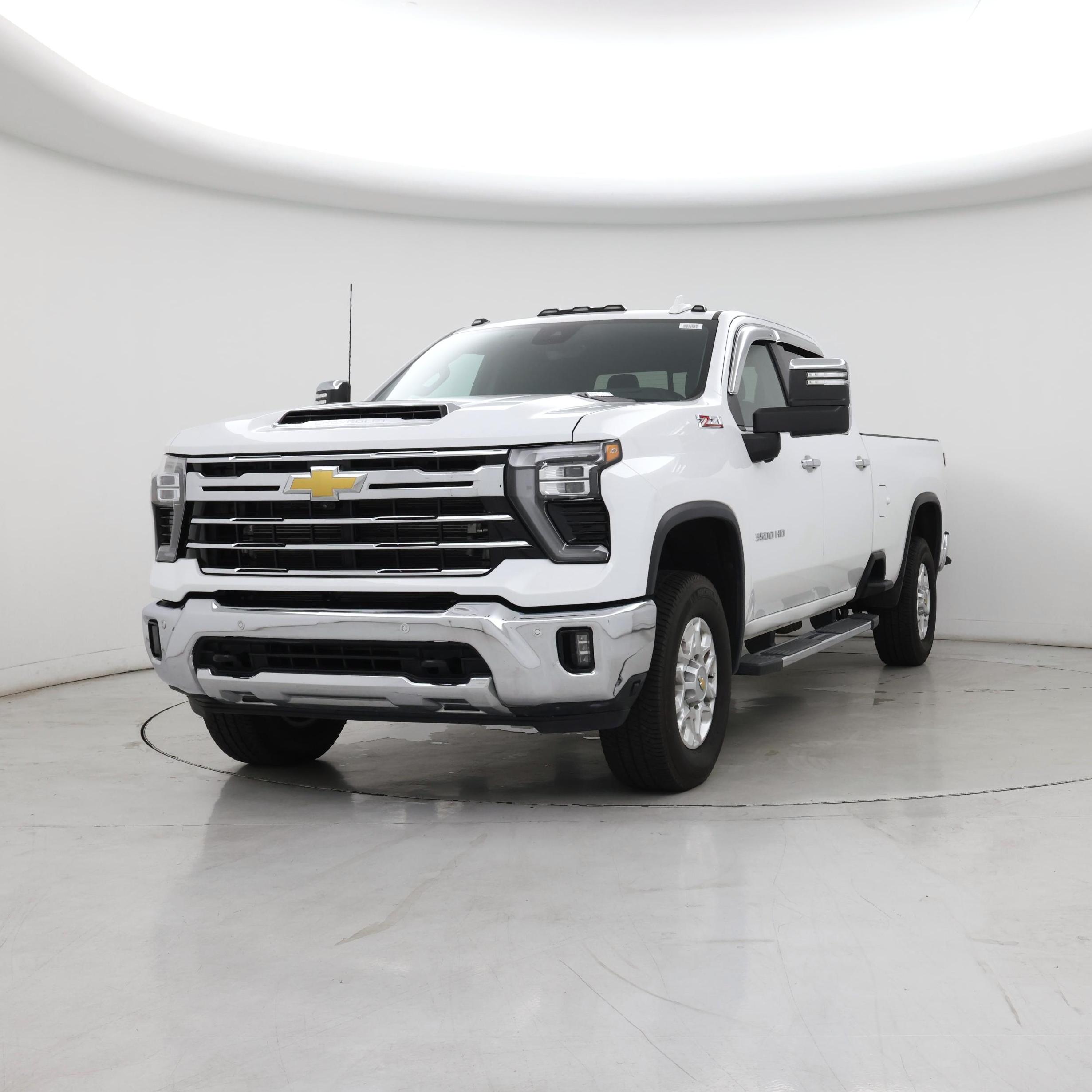 Thumbnail: 2024 Chevrolet Silverado 3500 - 4