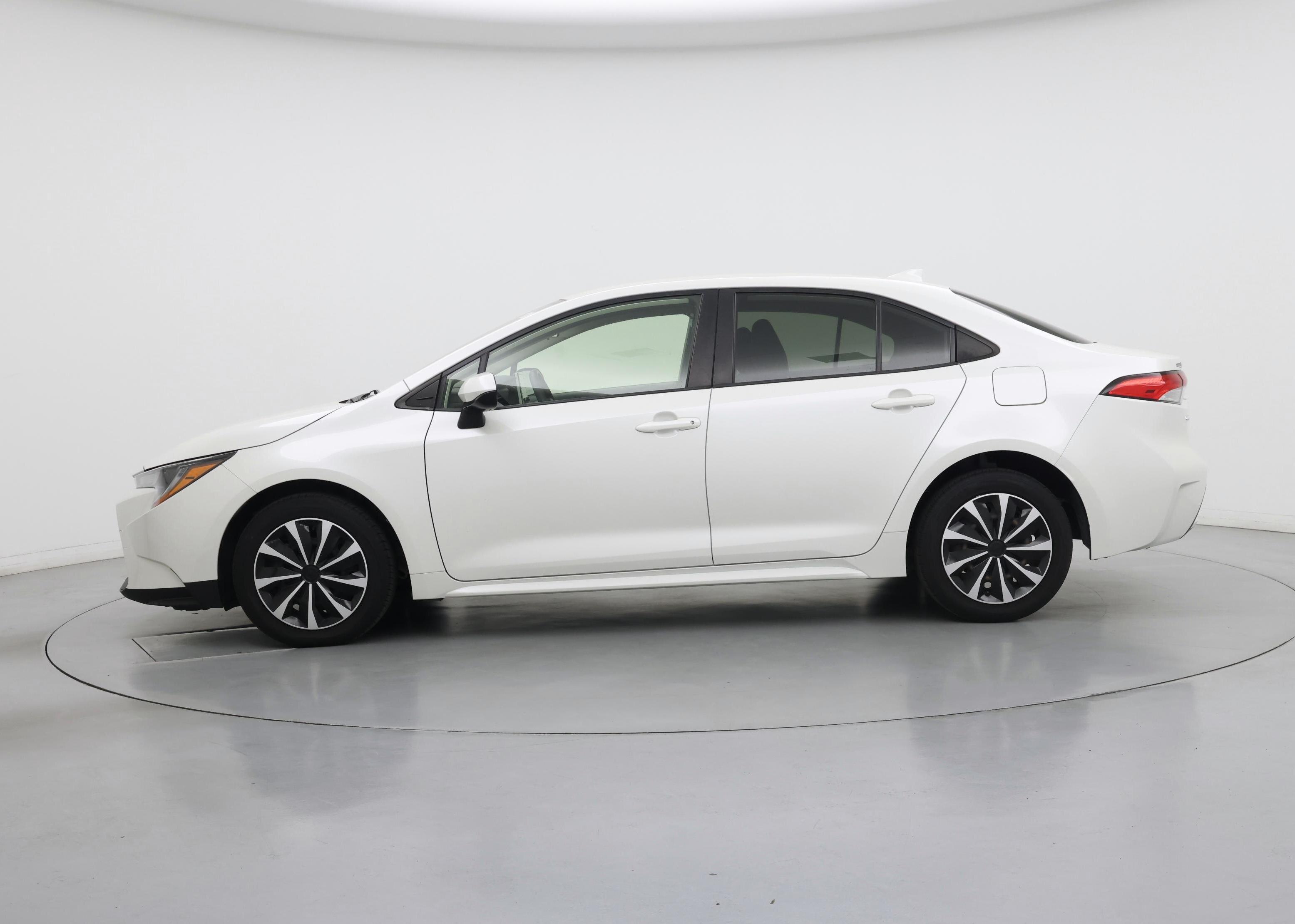 Thumbnail: 2020 Toyota Corolla - 3