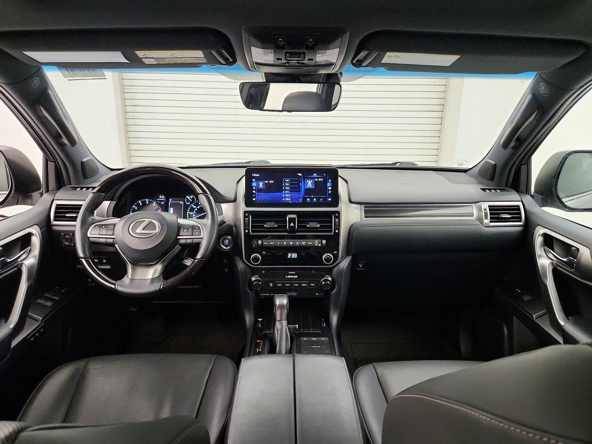 Thumbnail: 2023 Lexus GX - 9