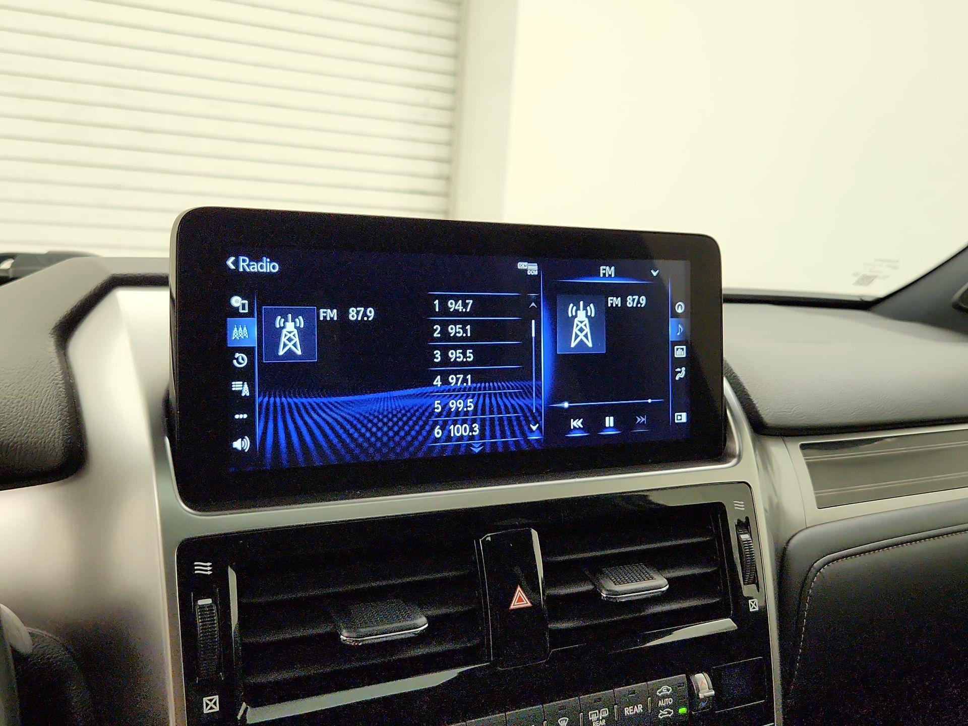 Thumbnail: 2023 Lexus GX - 16