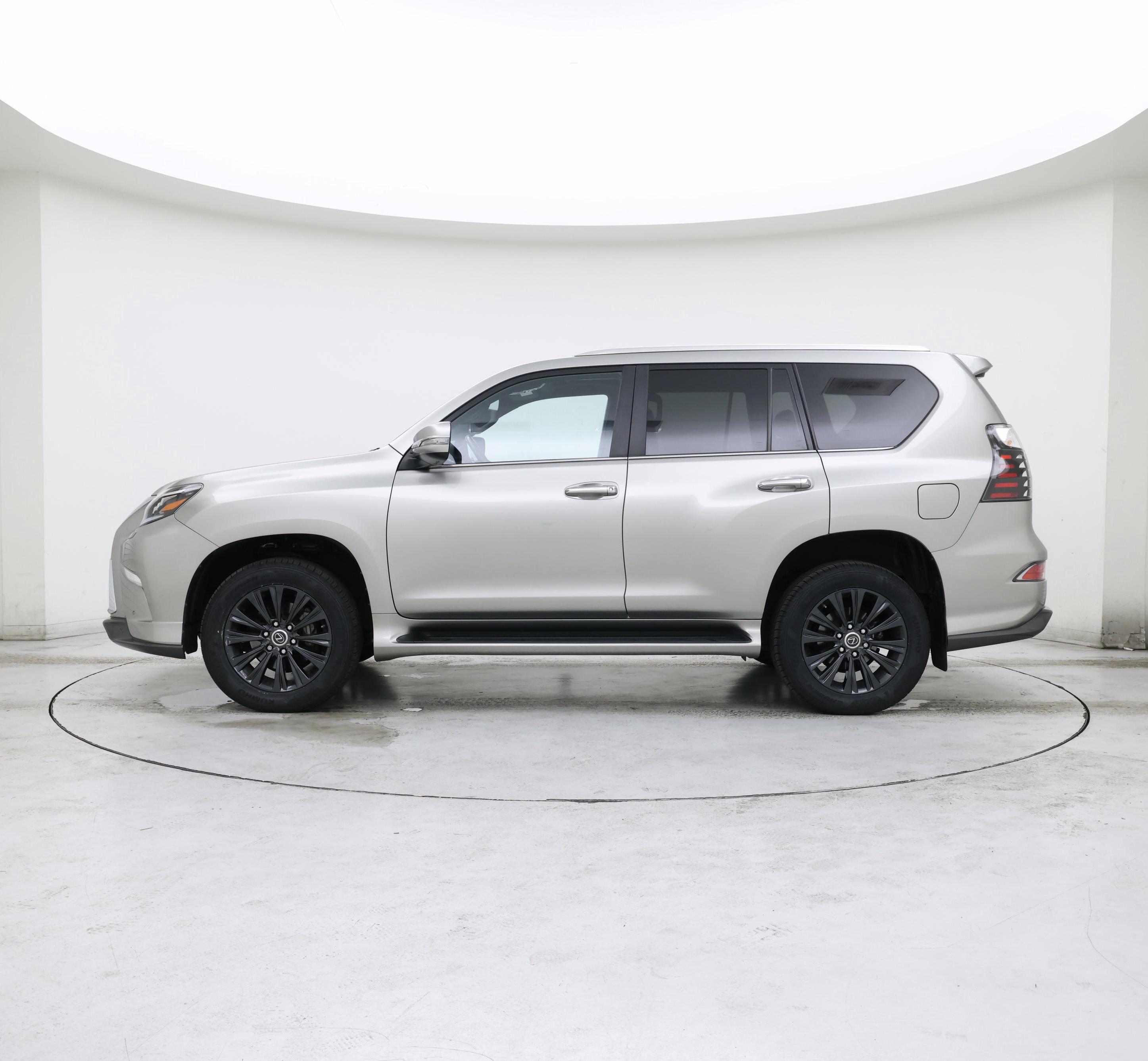 Thumbnail: 2023 Lexus GX - 3