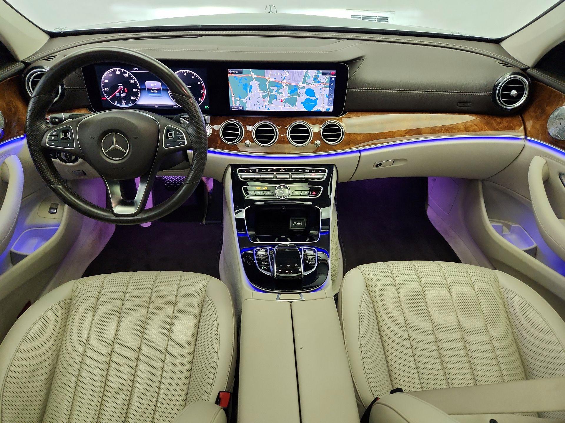 Thumbnail: 2017 Mercedes-Benz E-Class - 9