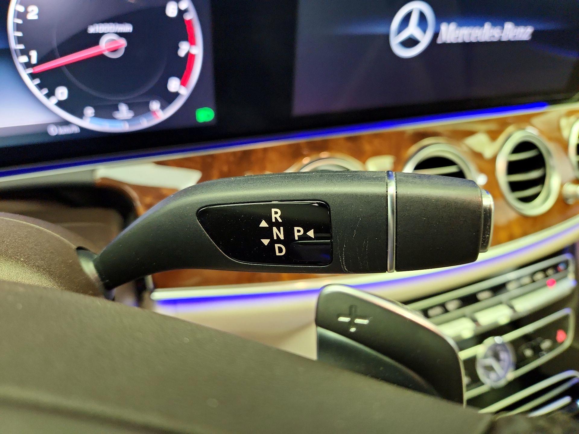 Thumbnail: 2017 Mercedes-Benz E-Class - 17