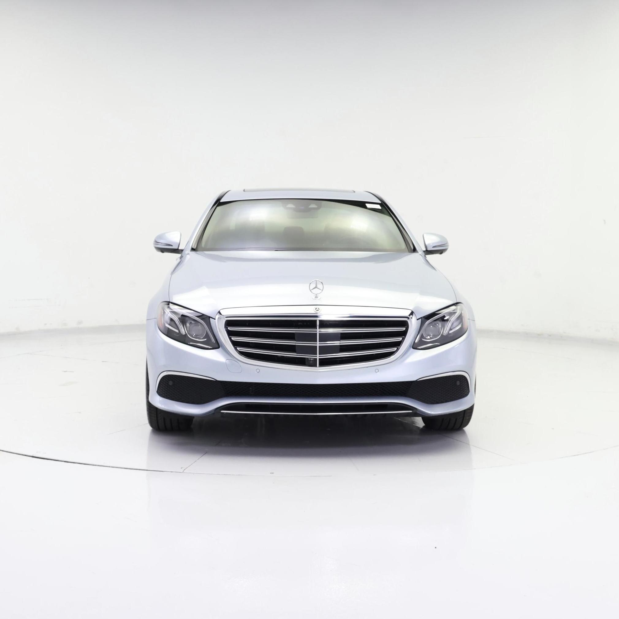 Thumbnail: 2017 Mercedes-Benz E-Class - 5