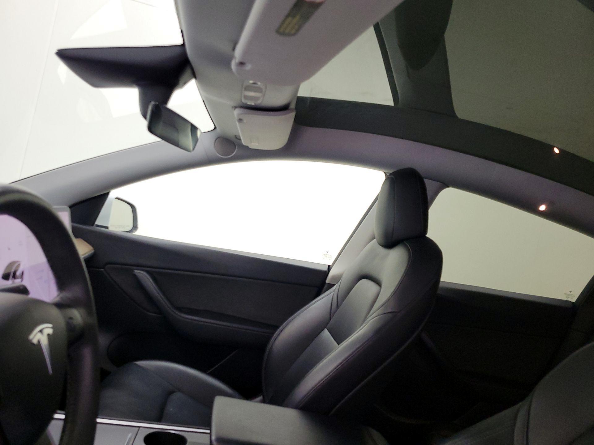 Thumbnail: 2021 Tesla Model Y - 18