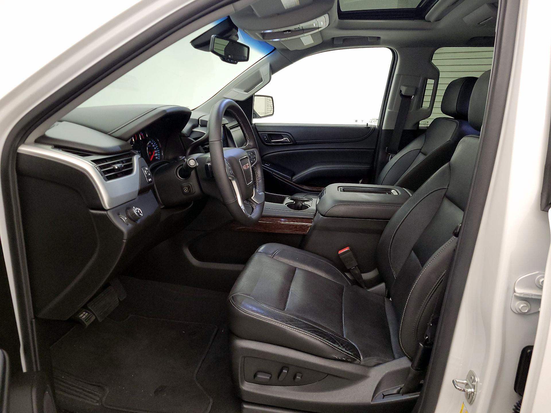 Thumbnail: 2019 GMC Yukon - 11