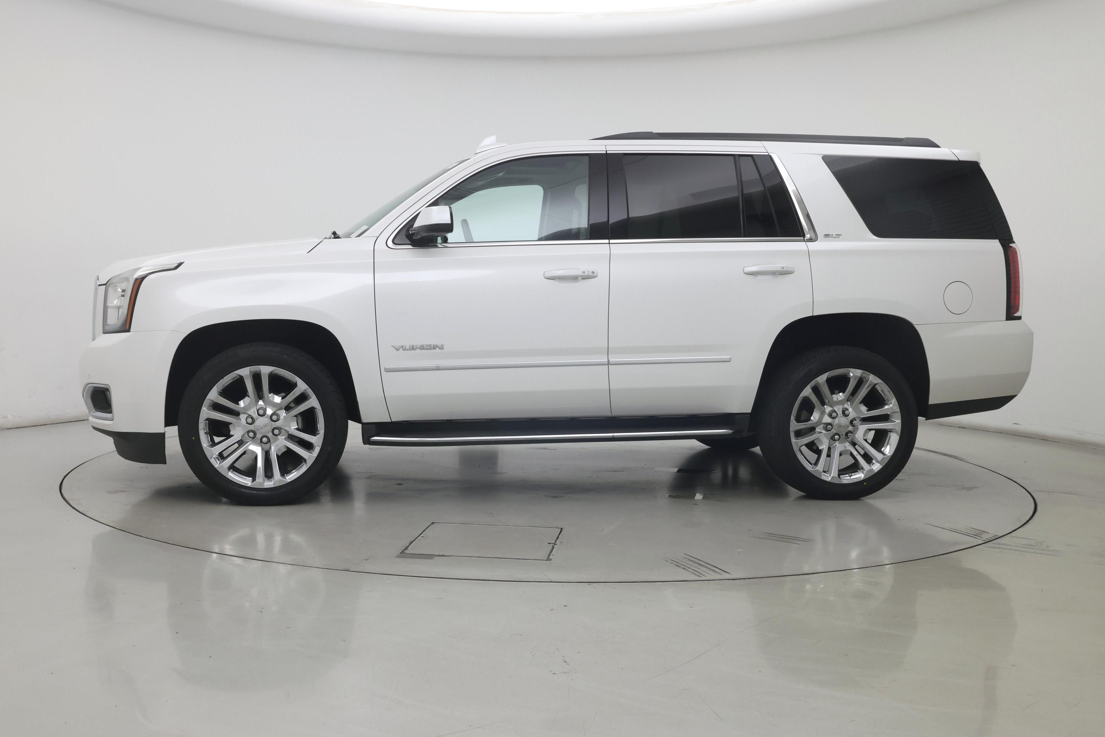 Thumbnail: 2019 GMC Yukon - 3