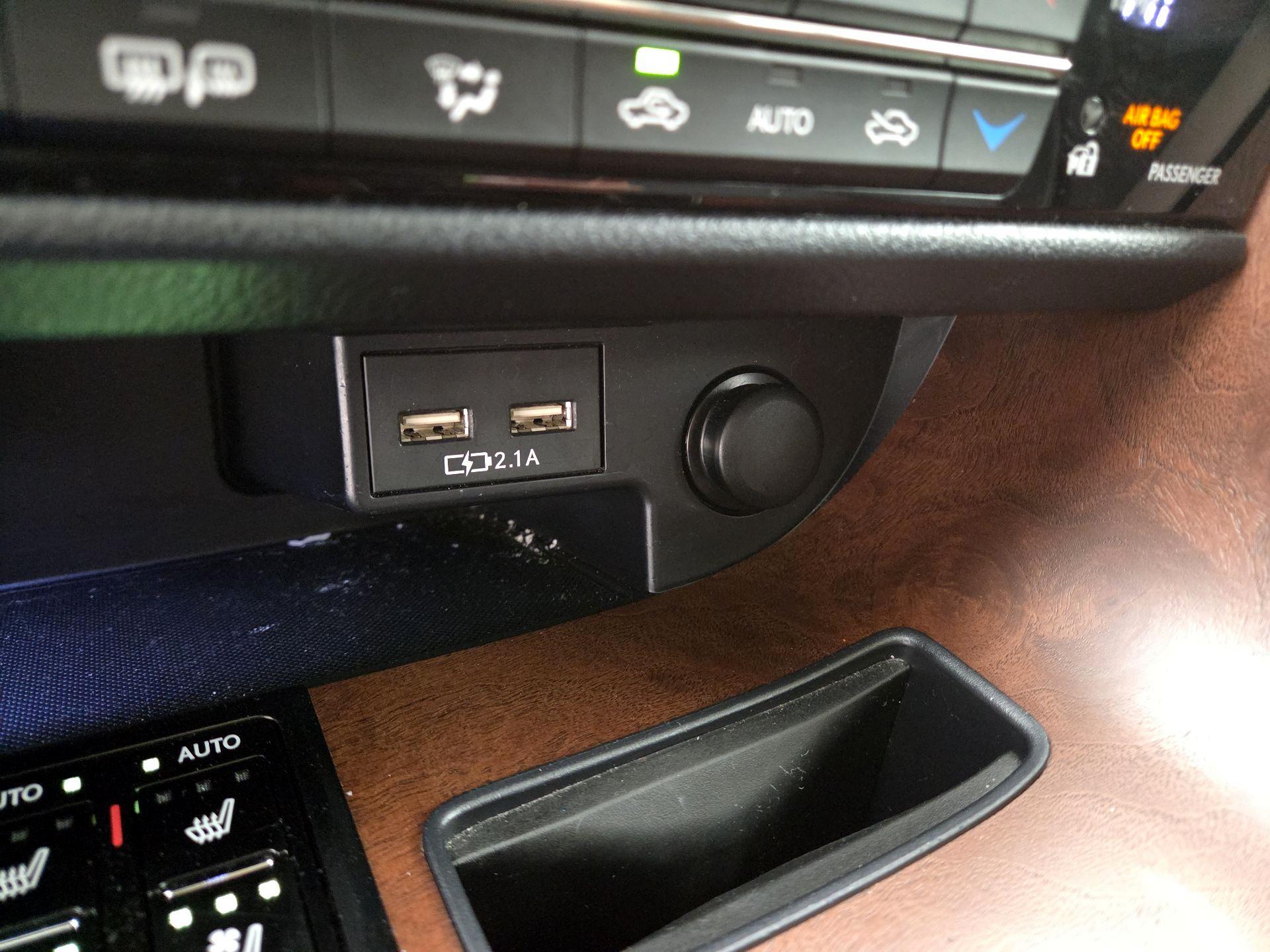 Thumbnail: 2020 Lexus RX - 19