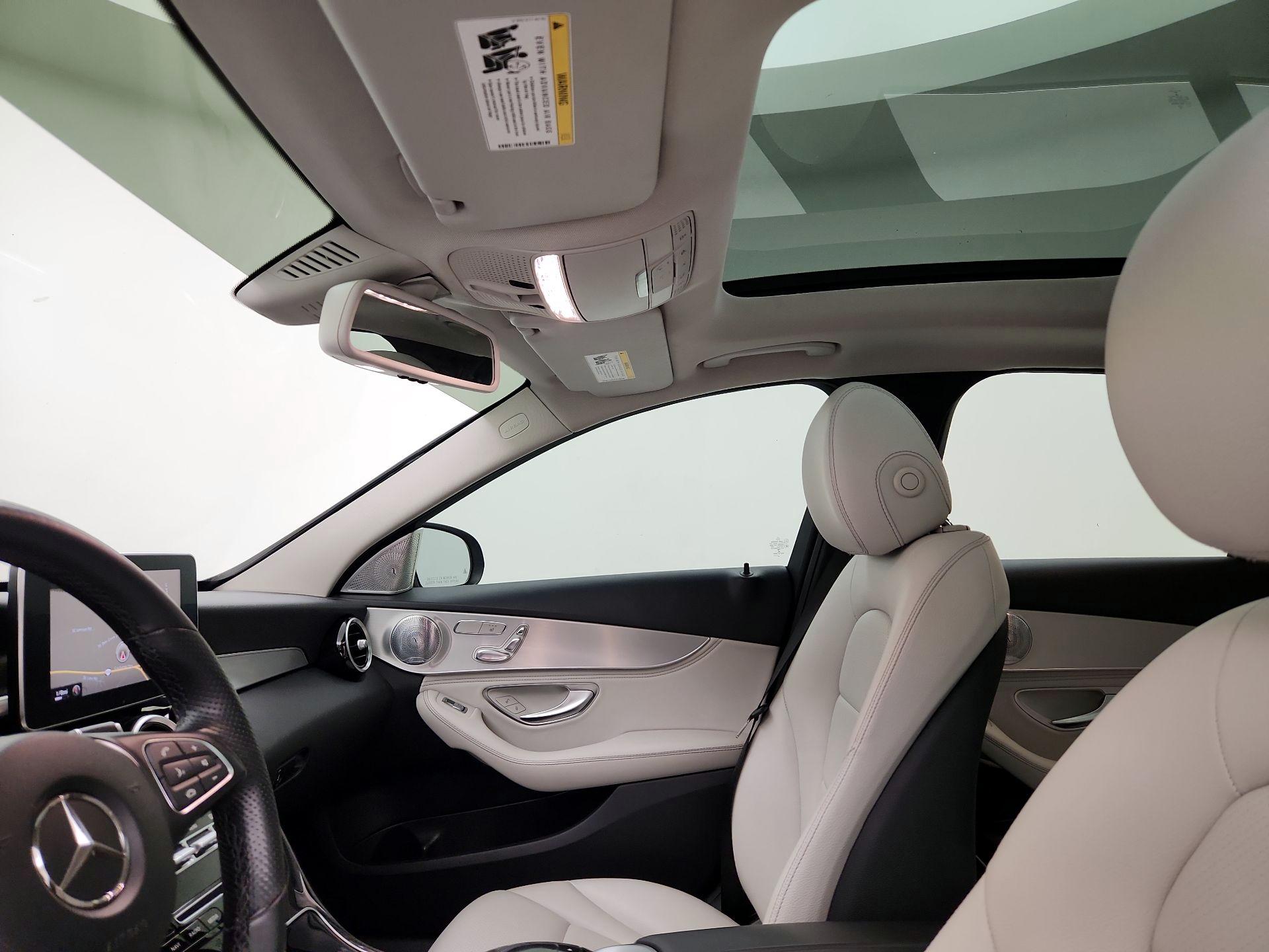 Thumbnail: 2015 Mercedes-Benz C-Class - 20