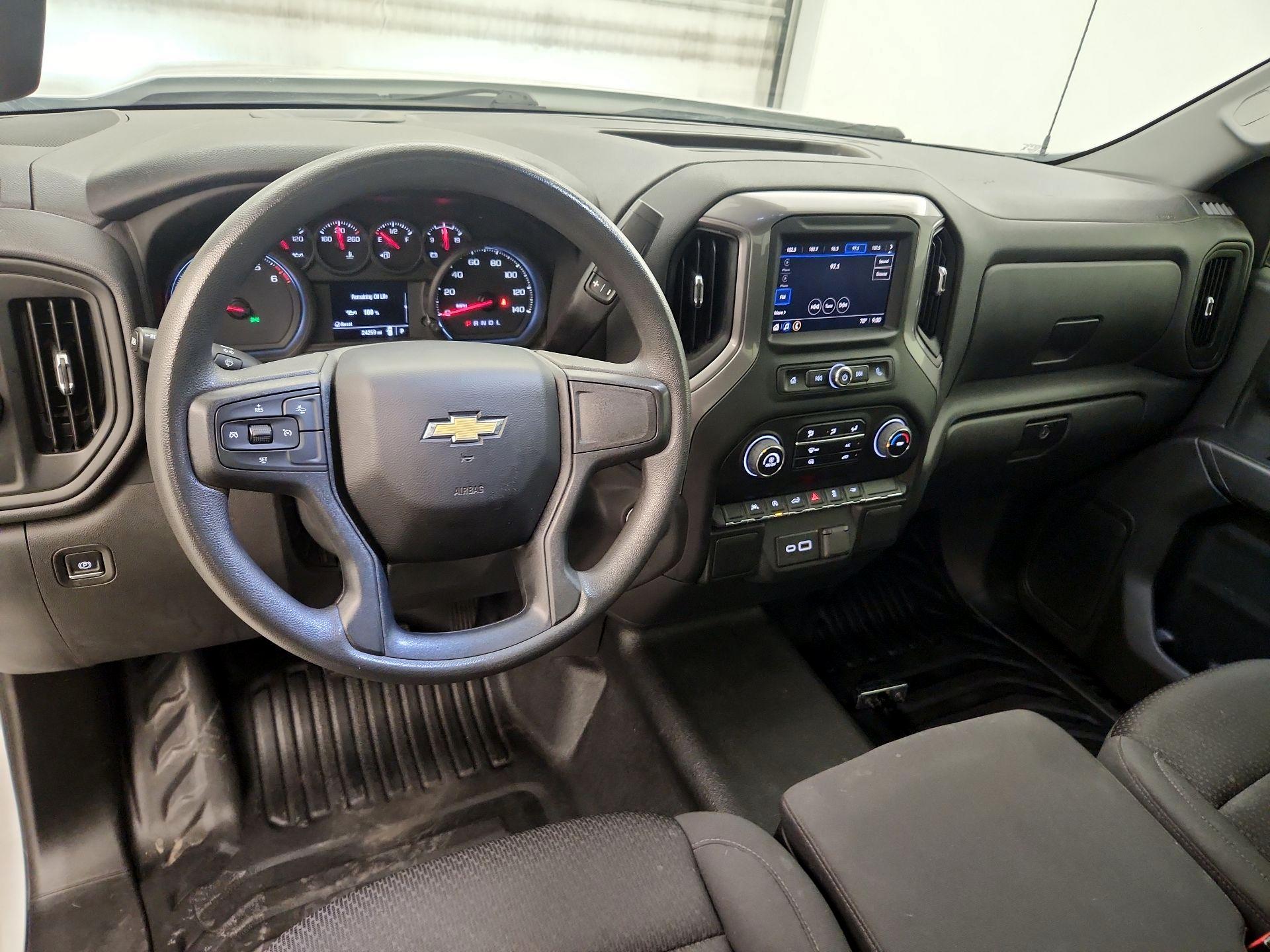 Thumbnail: 2023 Chevrolet Silverado 1500 - 9