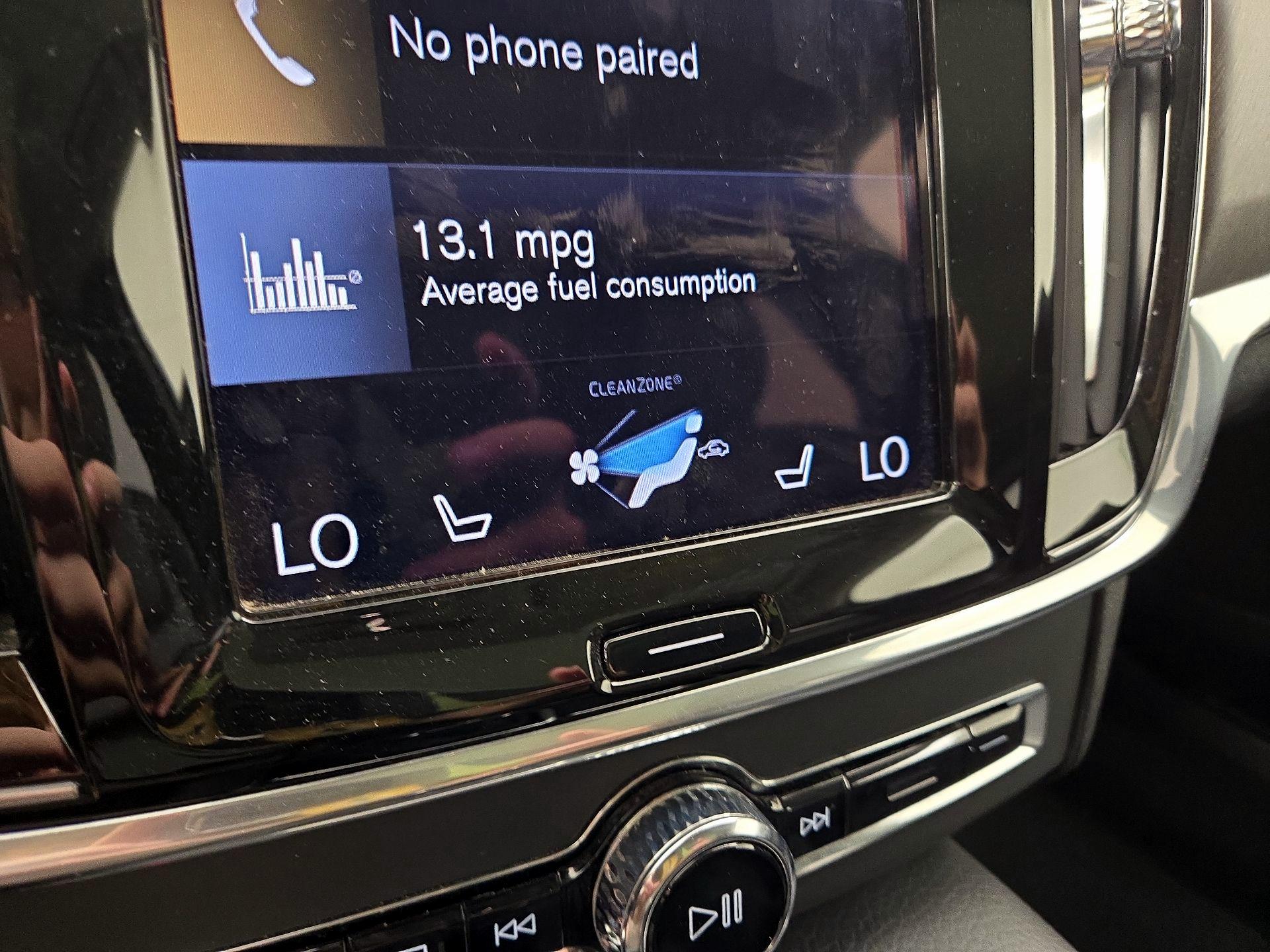 Thumbnail: 2020 Volvo S90 - 17