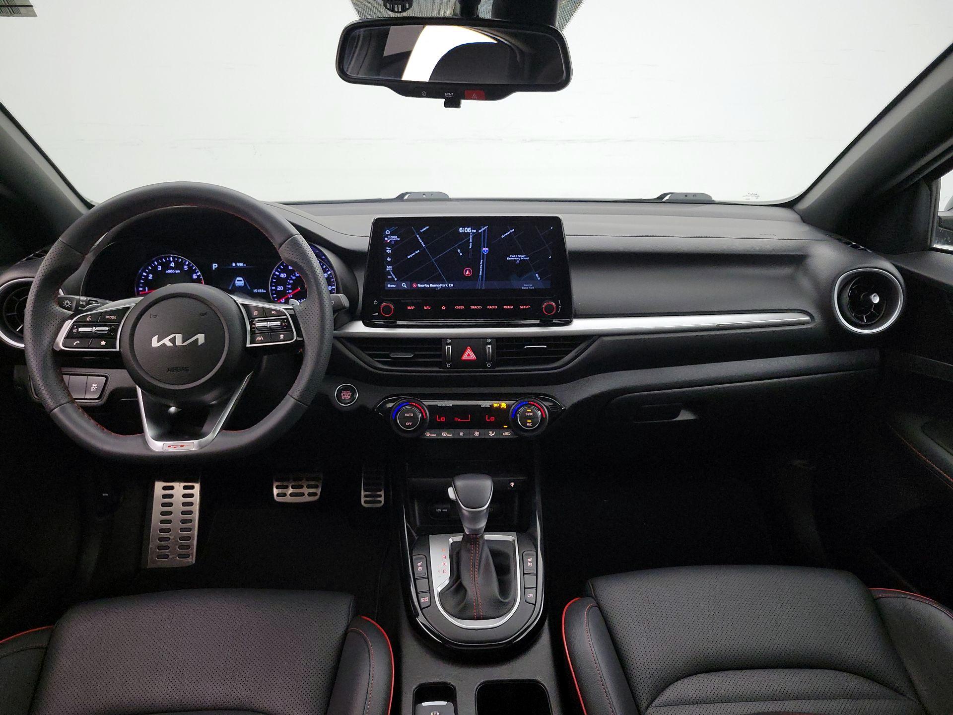 Thumbnail: 2023 Kia Forte - 9