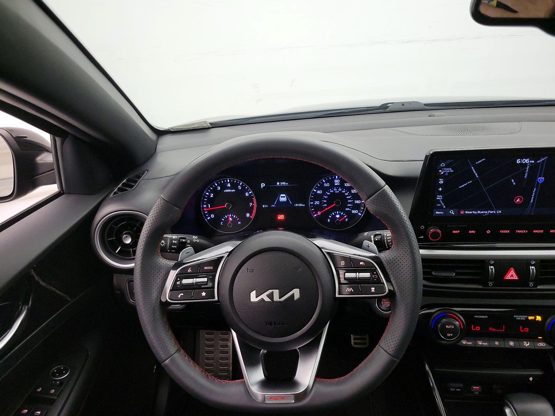 Thumbnail: 2023 Kia Forte - 10