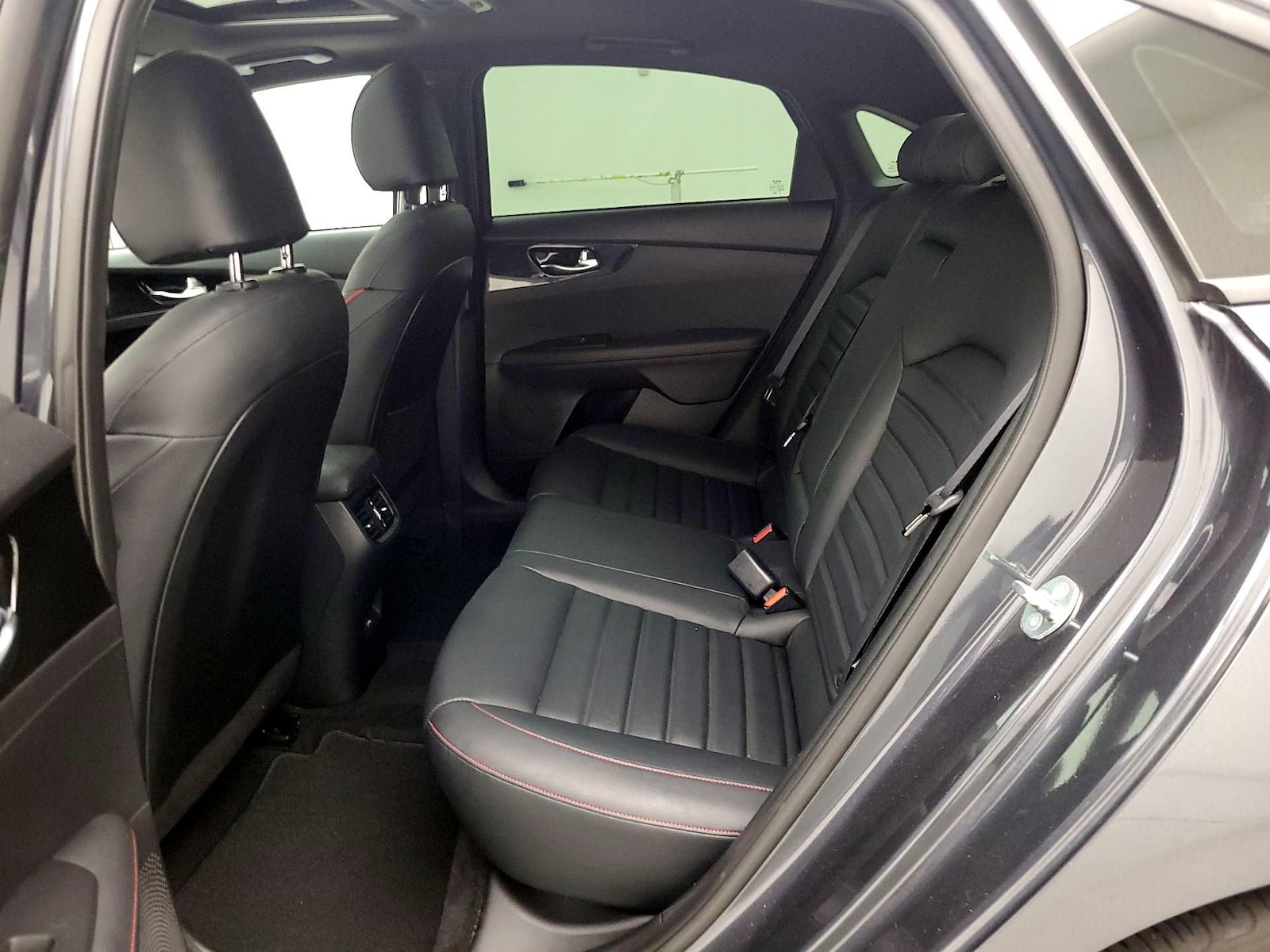 2023 Kia Forte GT - Photo 22