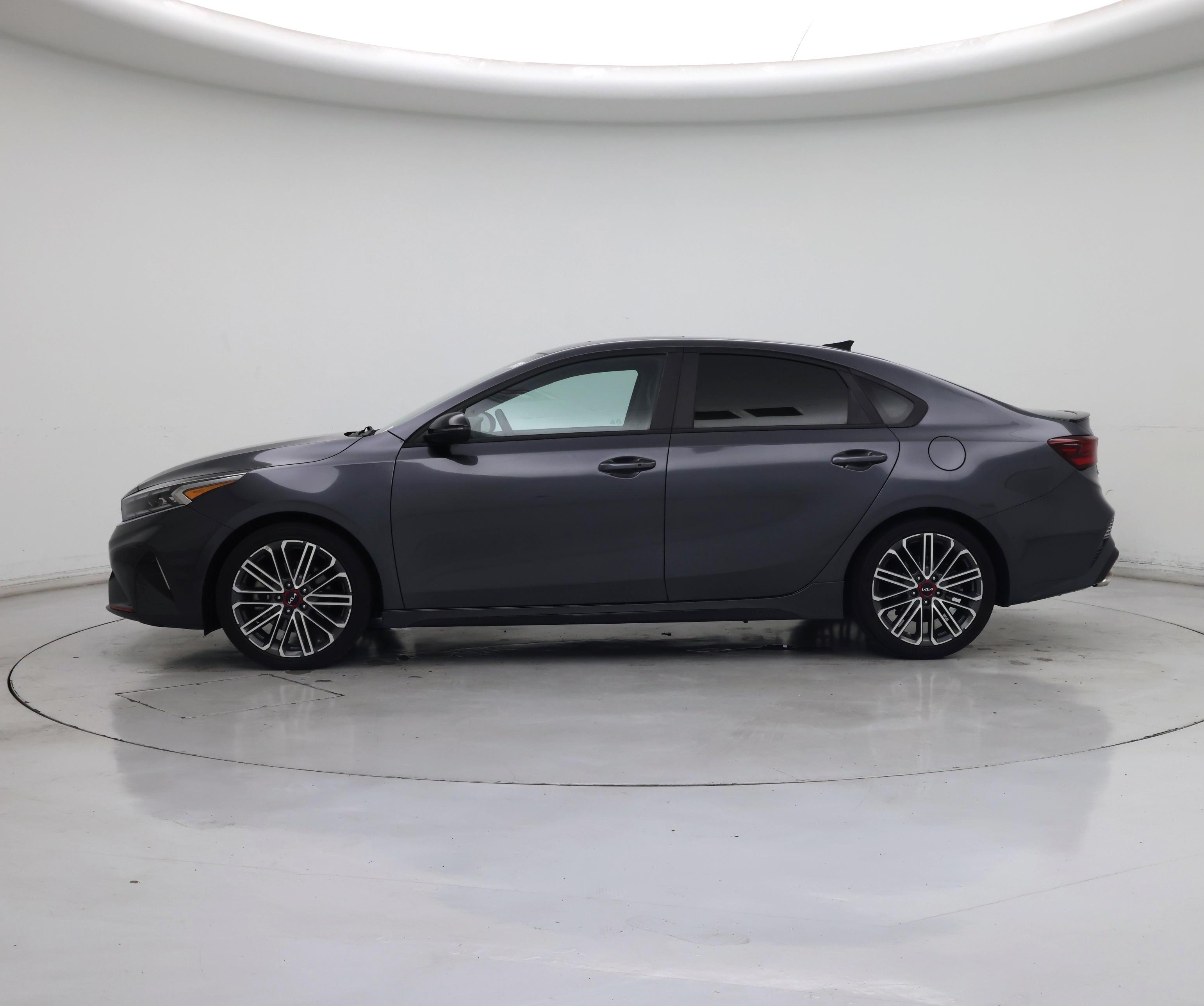 Thumbnail: 2023 Kia Forte - 3