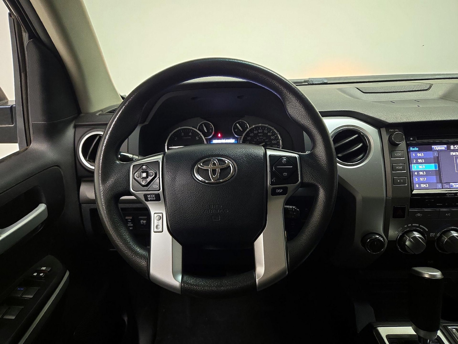 2017 Toyota Tundra SR5 - Photo 11
