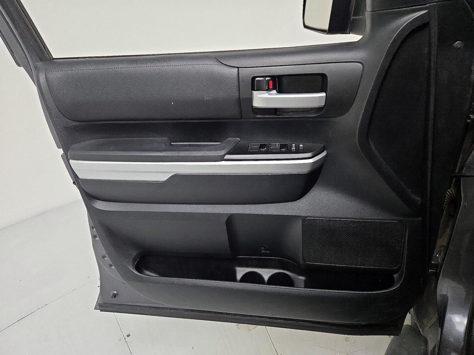 2017 Toyota Tundra SR5 - Photo 13