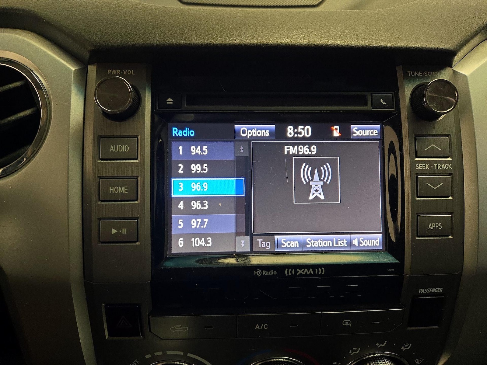 2017 Toyota Tundra SR5 - Photo 16