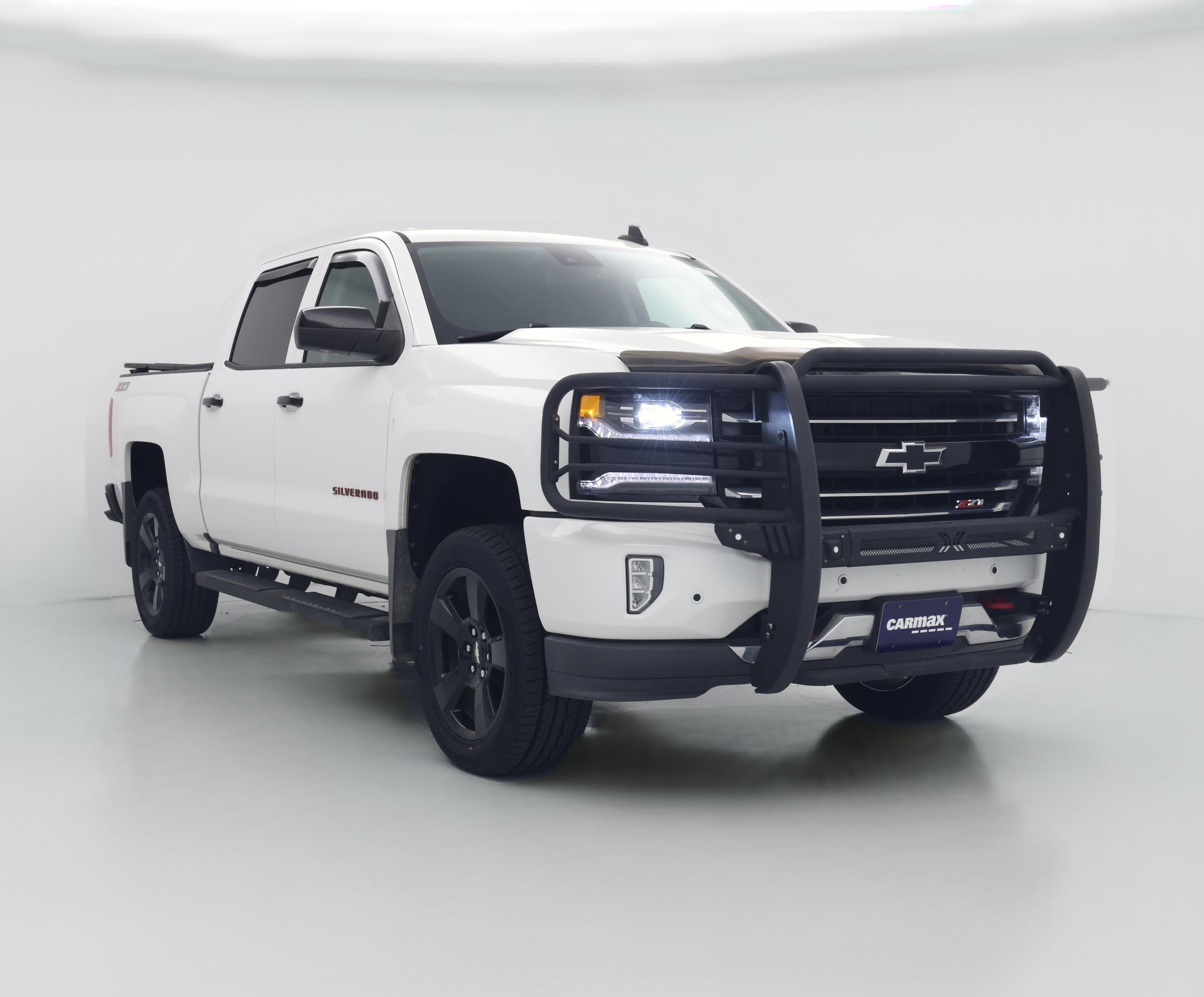 Thumbnail: 2017 Chevrolet Silverado 1500 - 1