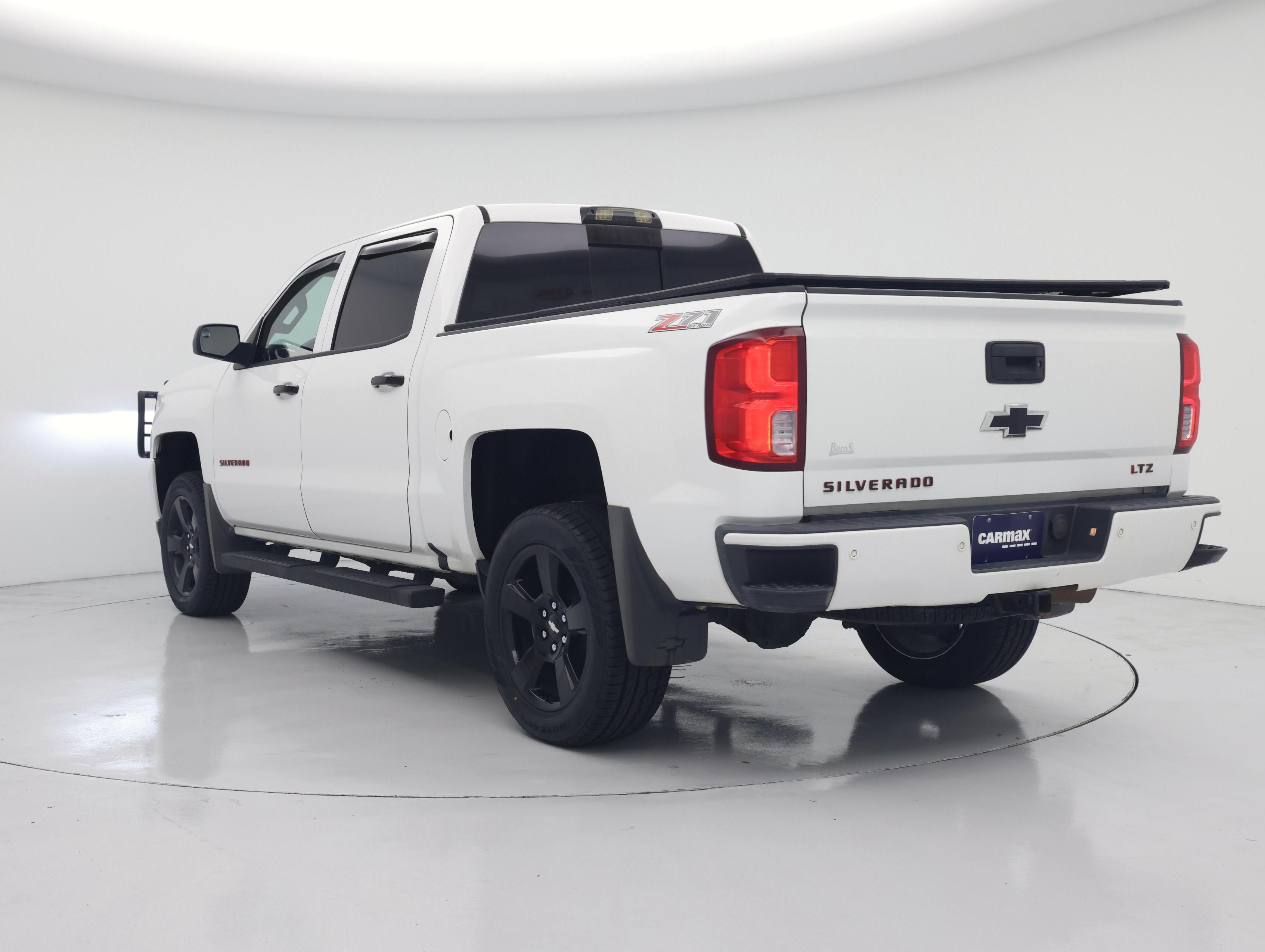 Thumbnail: 2017 Chevrolet Silverado 1500 - 2