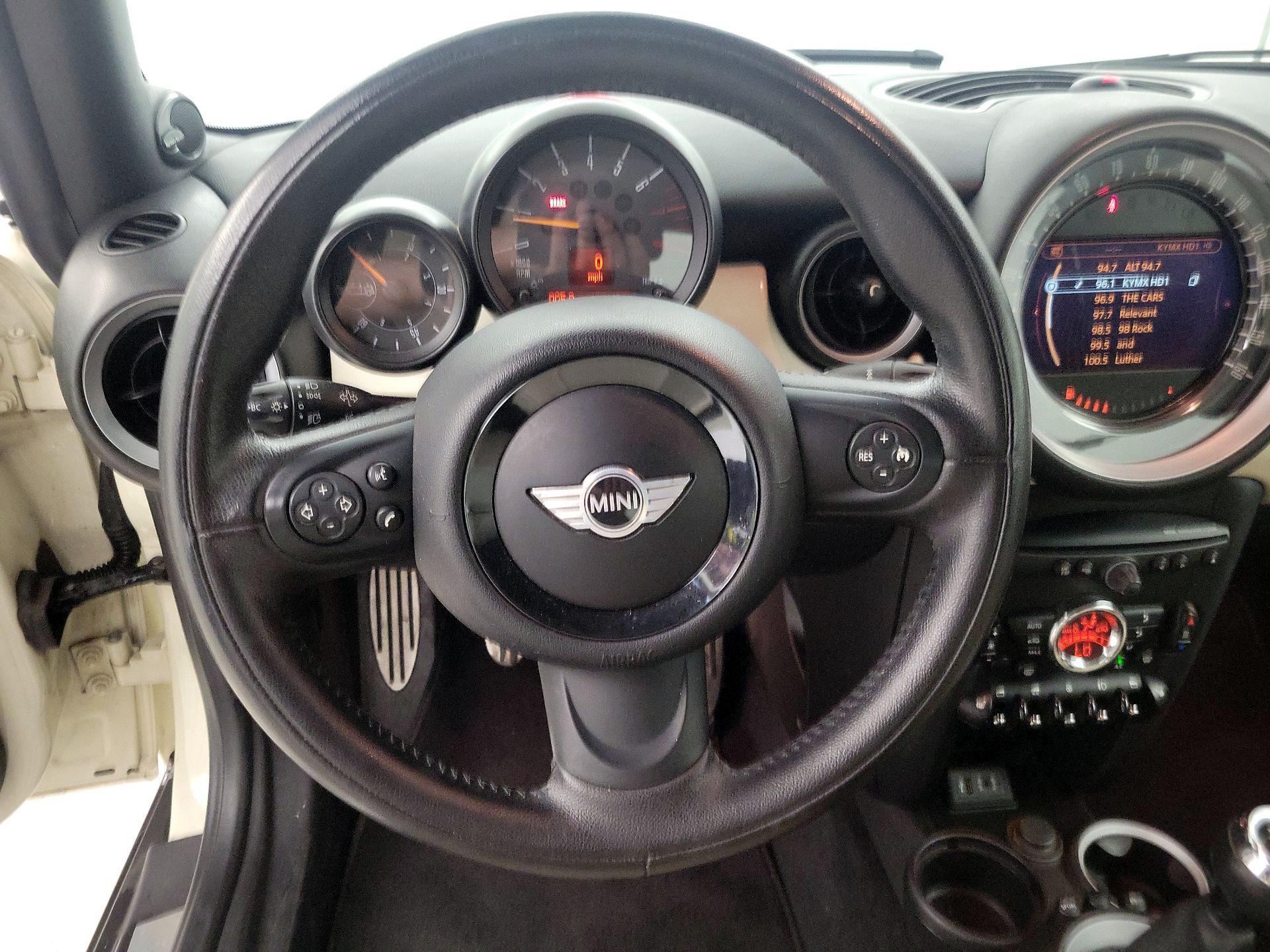 Thumbnail: 2015 MINI Cooper - 10