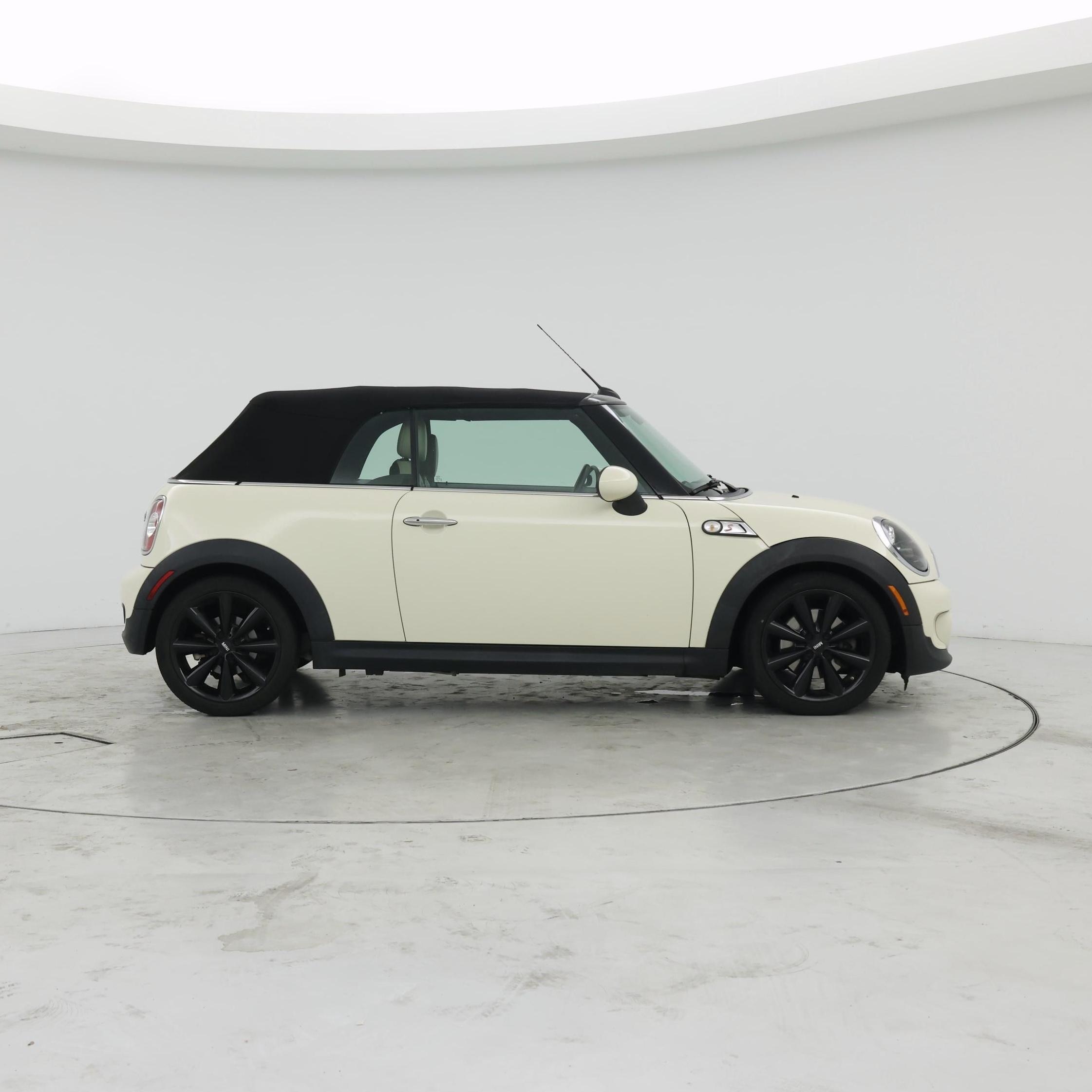 Thumbnail: 2015 MINI Cooper - 7