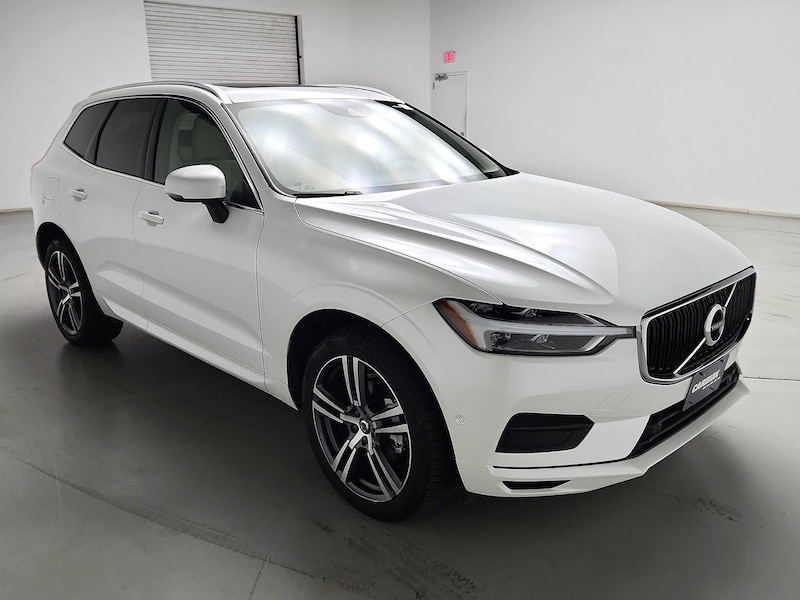 2019 Volvo XC60 T5 Momentum