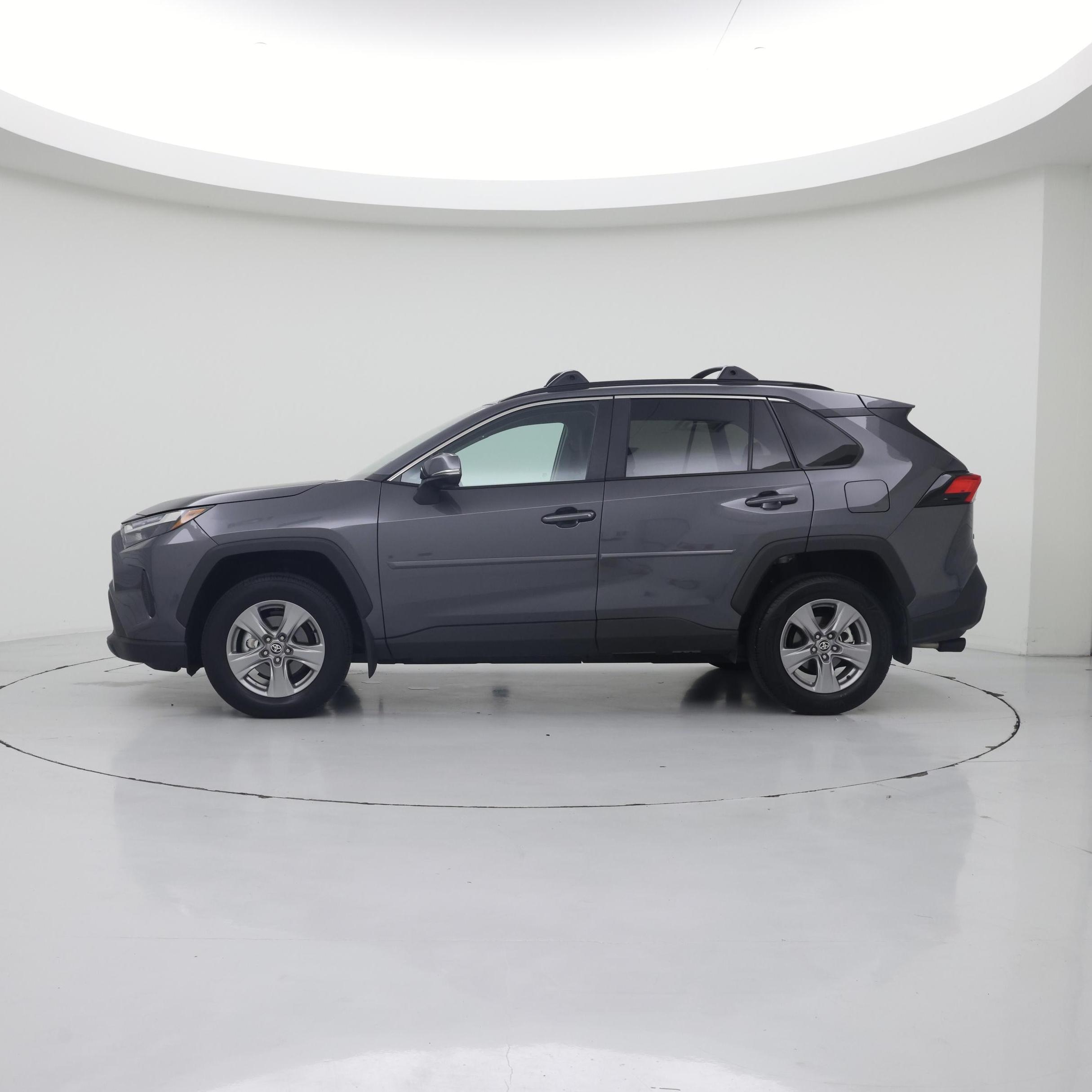 Thumbnail: 2025 Toyota RAV4 - 3