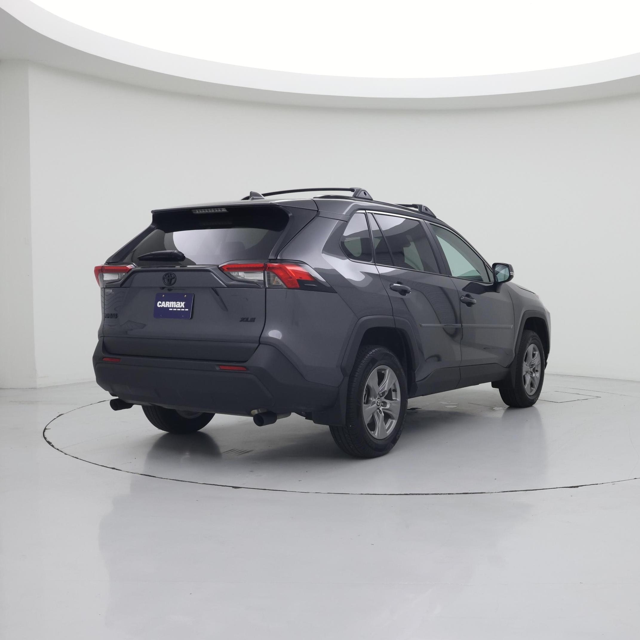 Thumbnail: 2025 Toyota RAV4 - 8