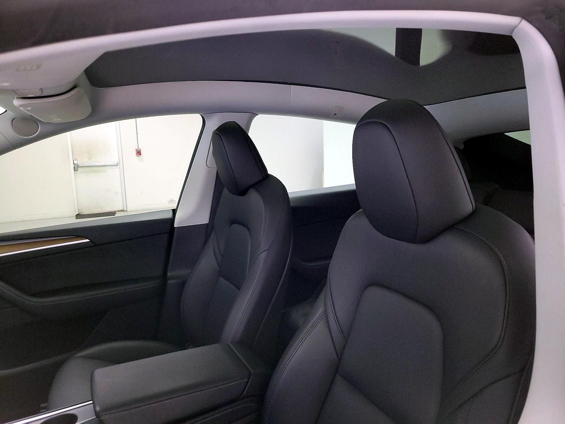 Thumbnail: 2024 Tesla Model Y - 19