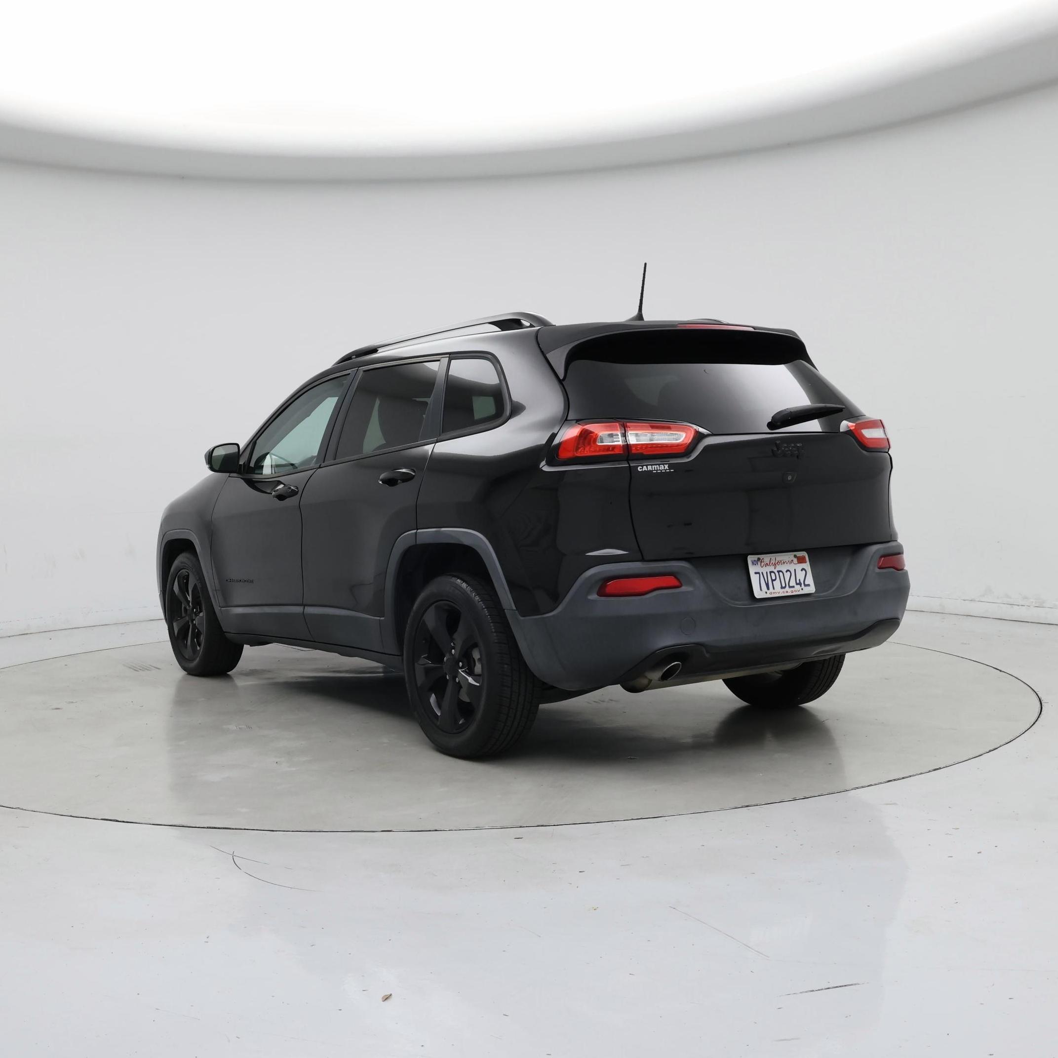Thumbnail: 2016 Jeep Cherokee - 2