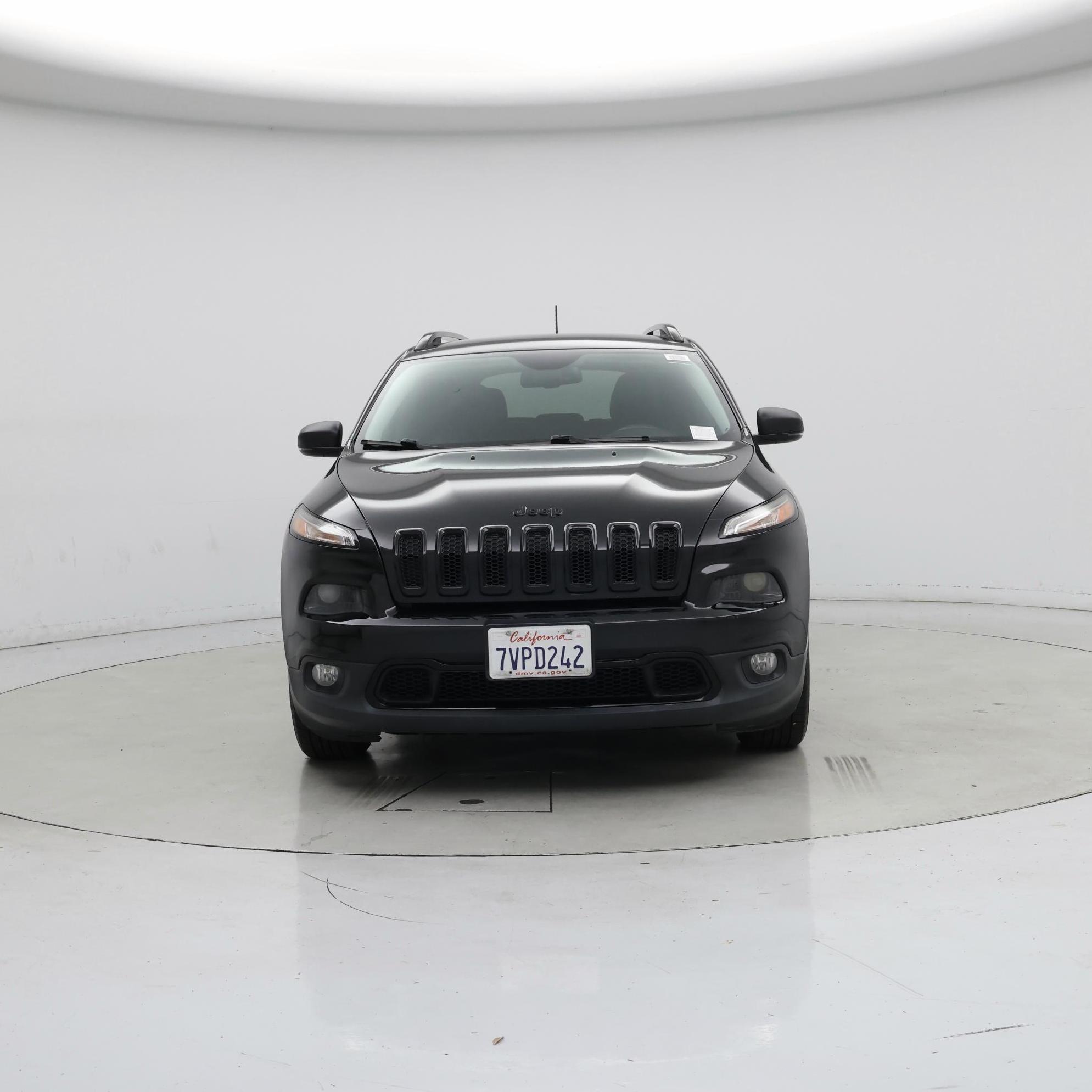 Thumbnail: 2016 Jeep Cherokee - 5
