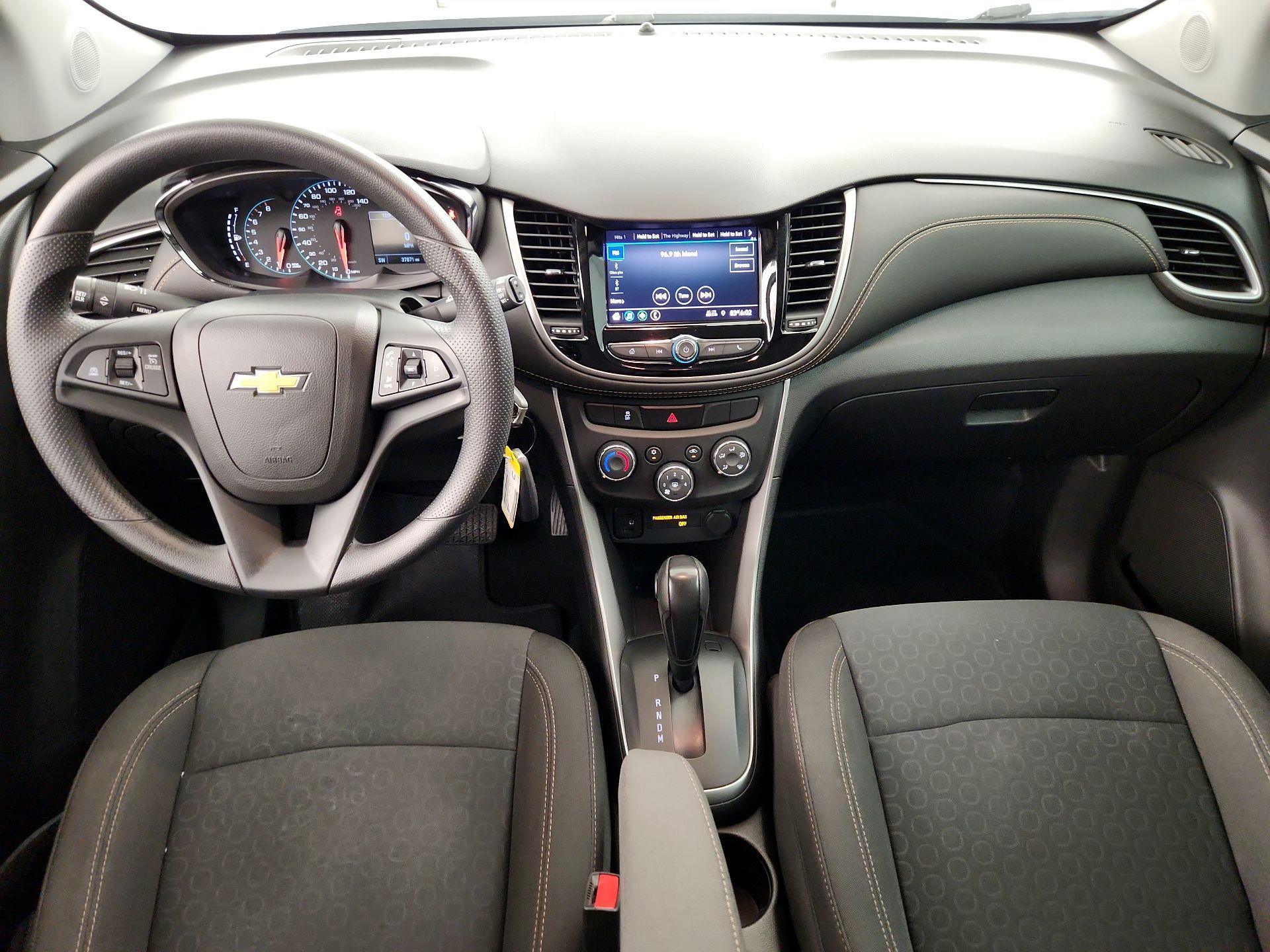 Thumbnail: 2021 Chevrolet Trax - 9