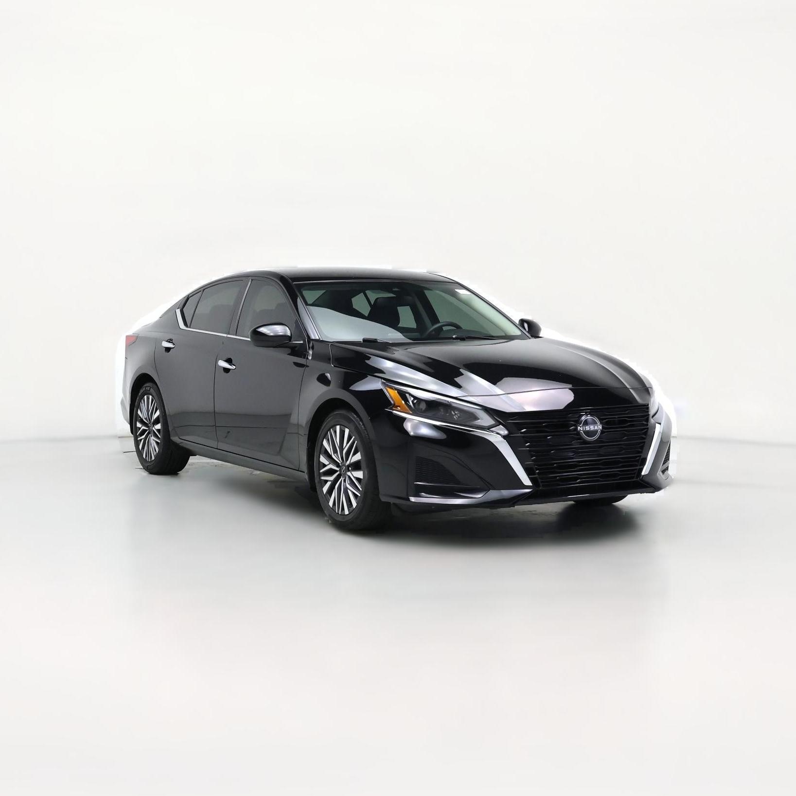 Thumbnail: 2023 Nissan Altima - 1