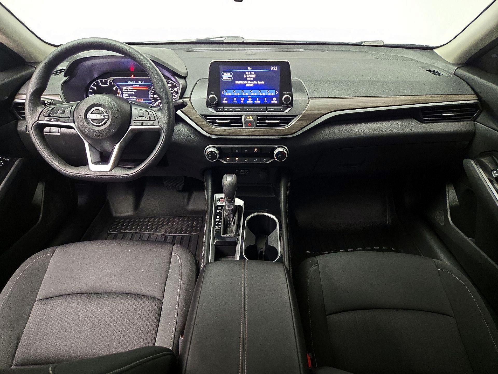 Thumbnail: 2023 Nissan Altima - 9
