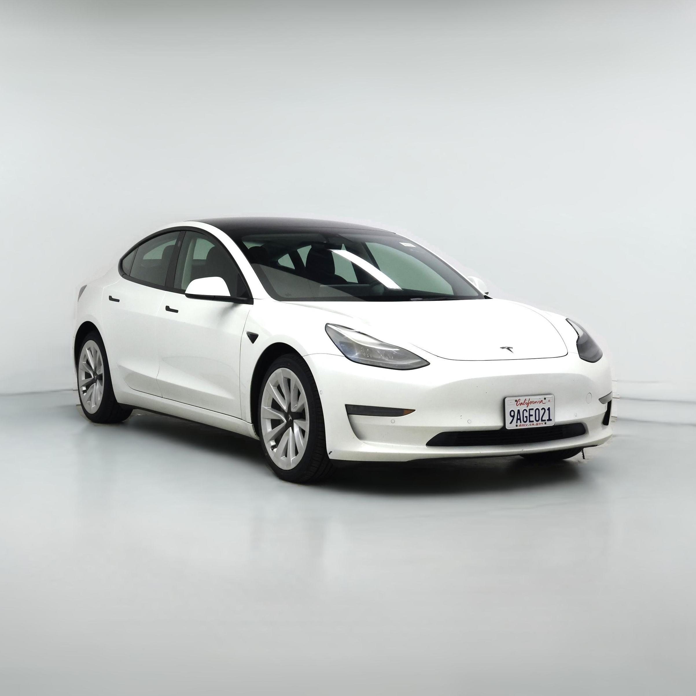 Thumbnail: 2022 Tesla Model 3 - 1