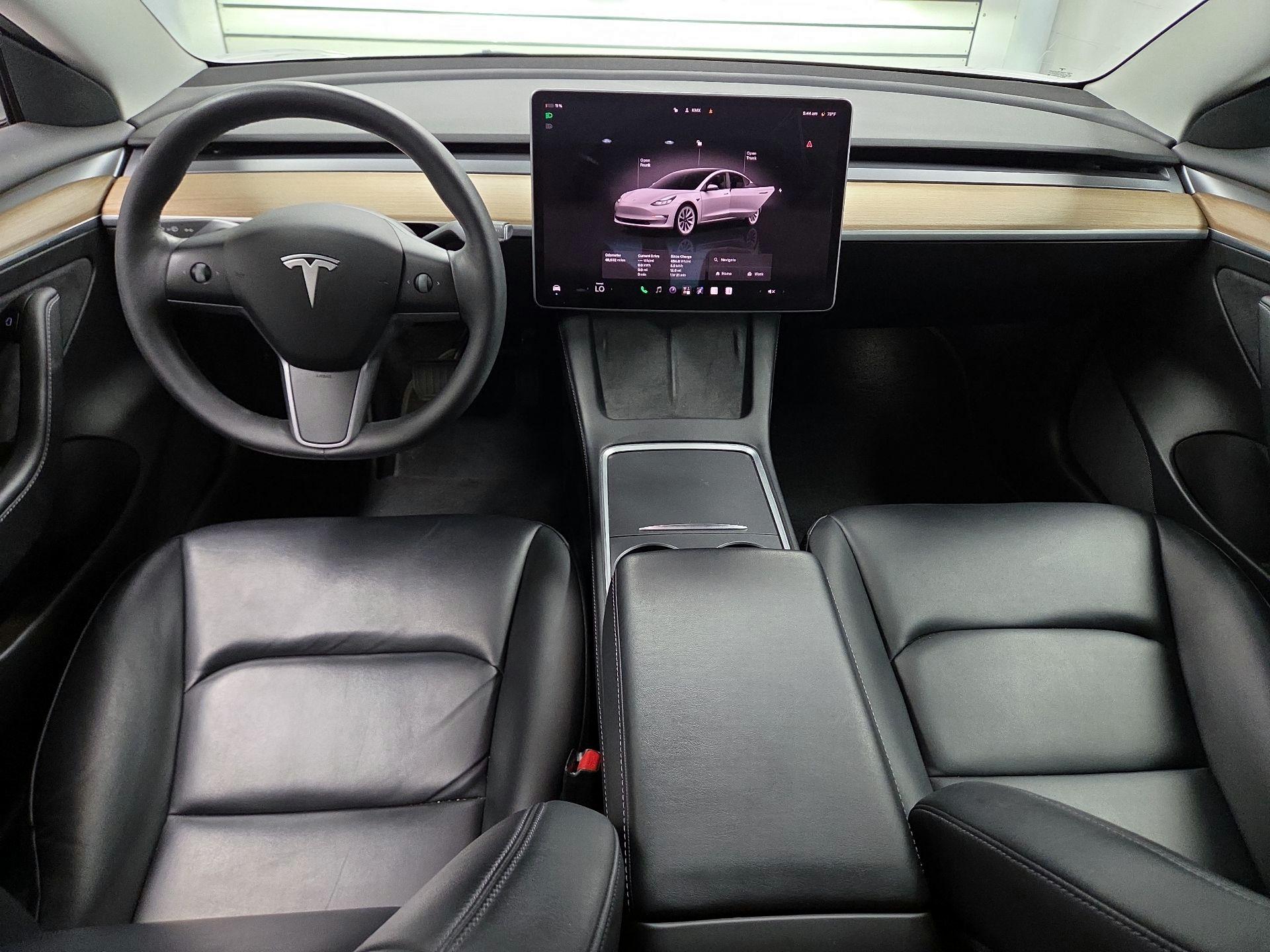 Thumbnail: 2022 Tesla Model 3 - 9