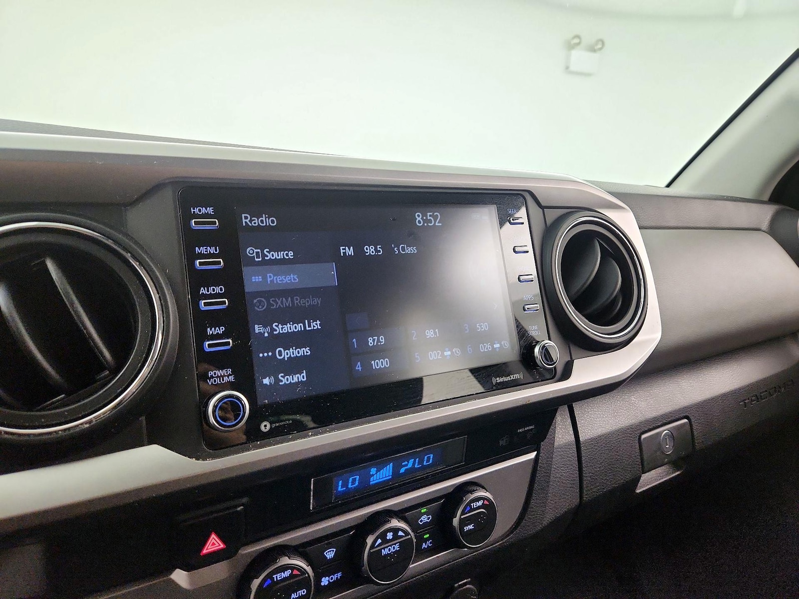 2023 Toyota Tacoma SR5 - Photo 14